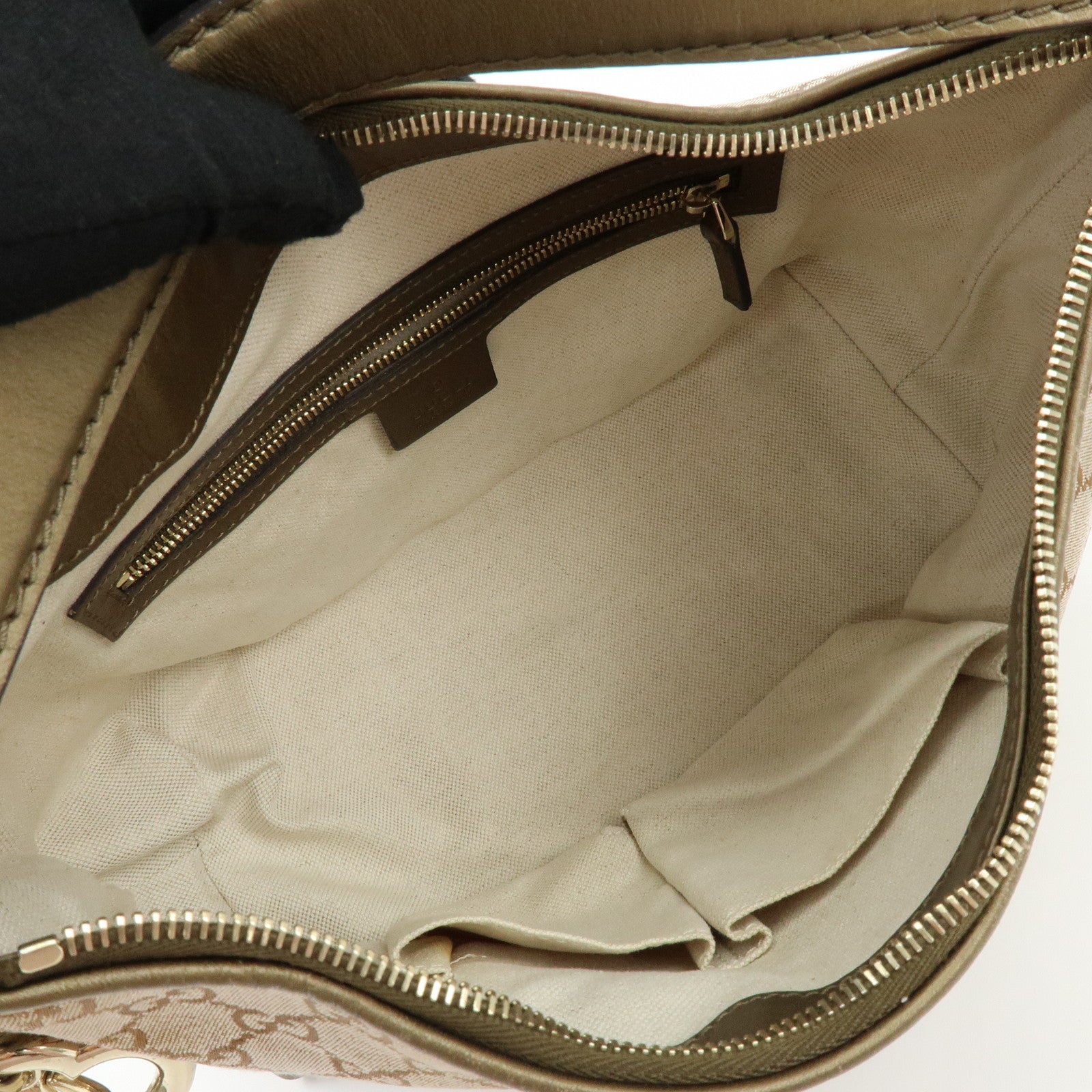 GUCCI Bamboo Lovely Heart Horsebit Shoulder Bag Beige Khaki 269959
