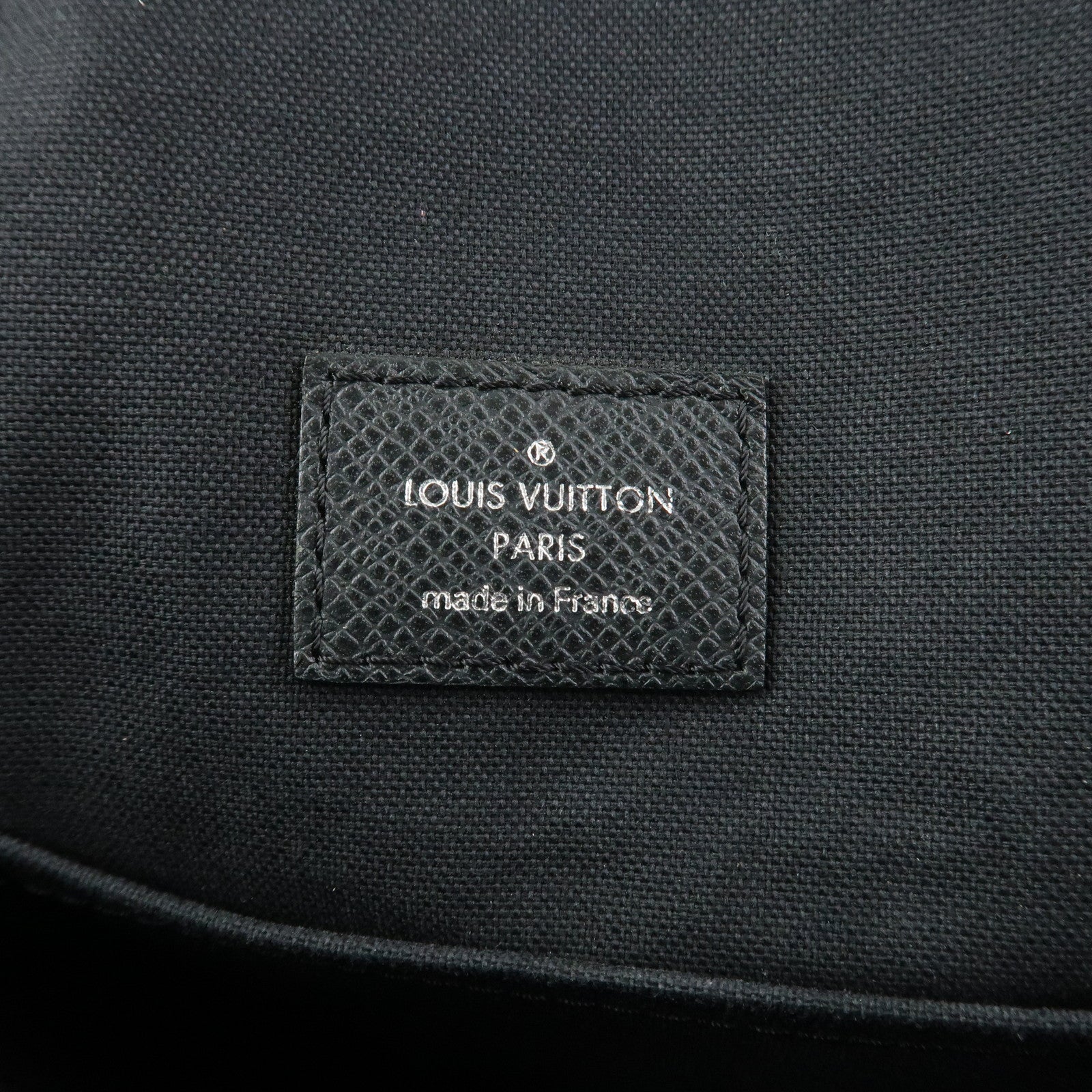 Louis Vuitton Taiga Andrei Shoulder Bag Ardoise M32482