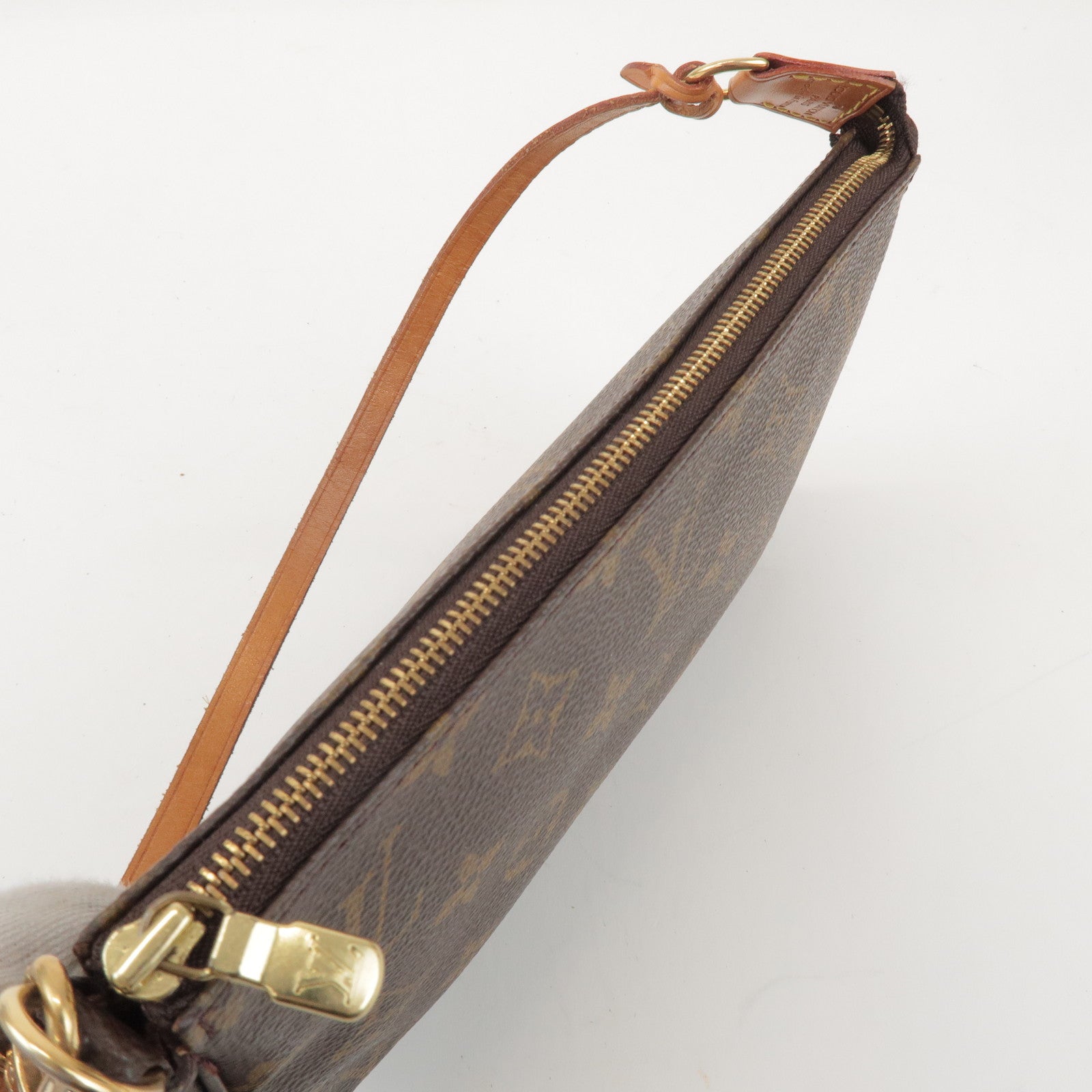 Louis Vuitton Monogram Pochette Accessoires Pouch Hand Bag M51980