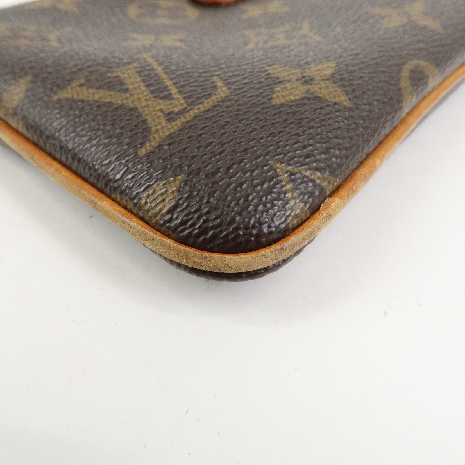 Louis Vuitton Monogram Pochette Milla MM Chain Hand Bag M60094