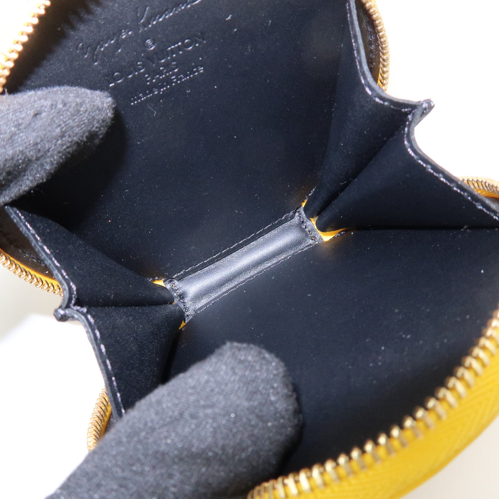 Louis Vuitton Vernis Yayoi Kusama Porte Monnaie Chapeau Coin M91569