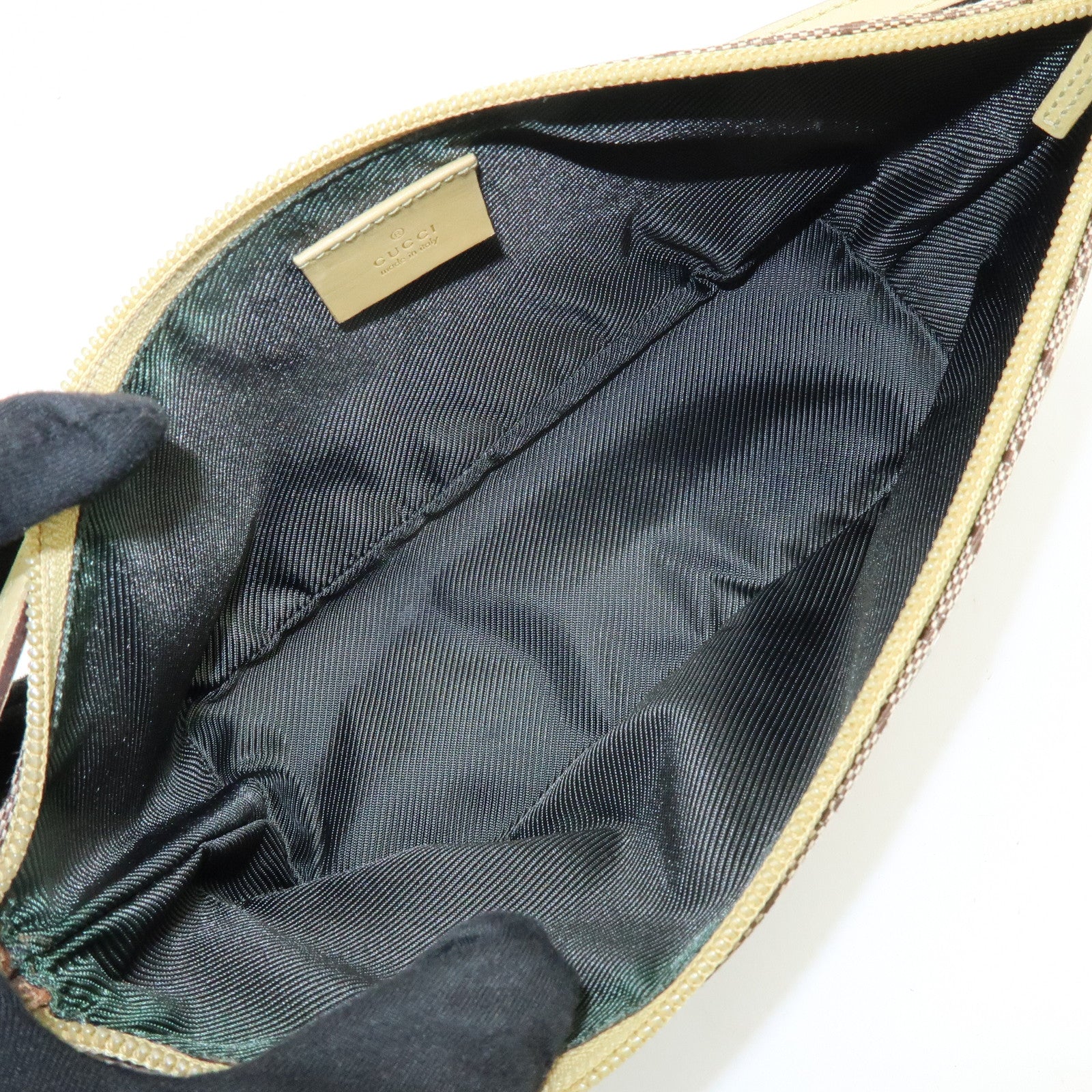 GUCCI Boat Bag GG Canvas Leather Accessory Pouch Beige Yellow 07198