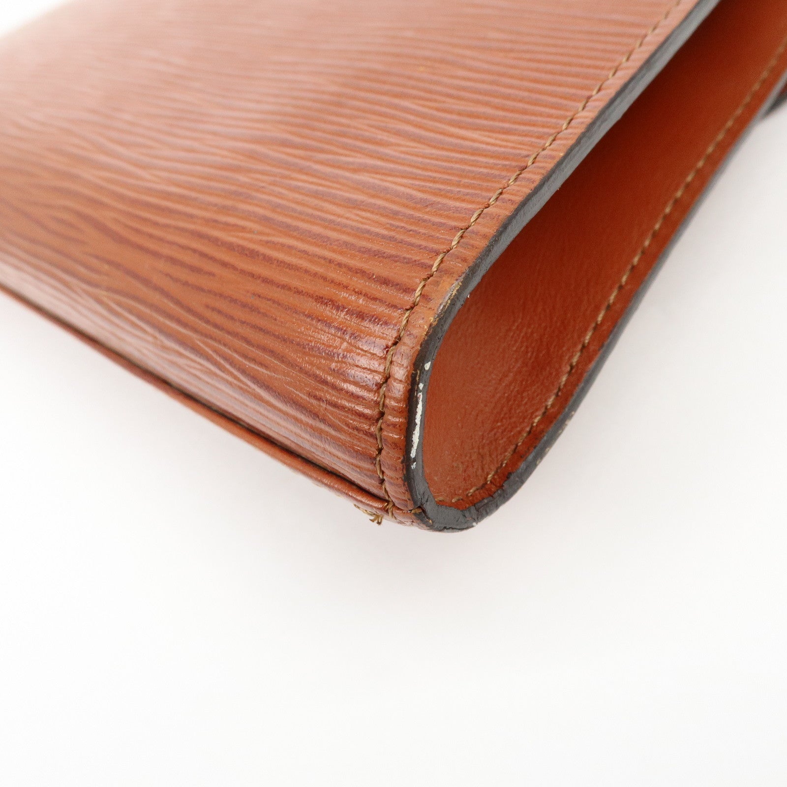 Louis Vuitton Epi Leather Art Deco Clutch Bag Kenya Brown M52633