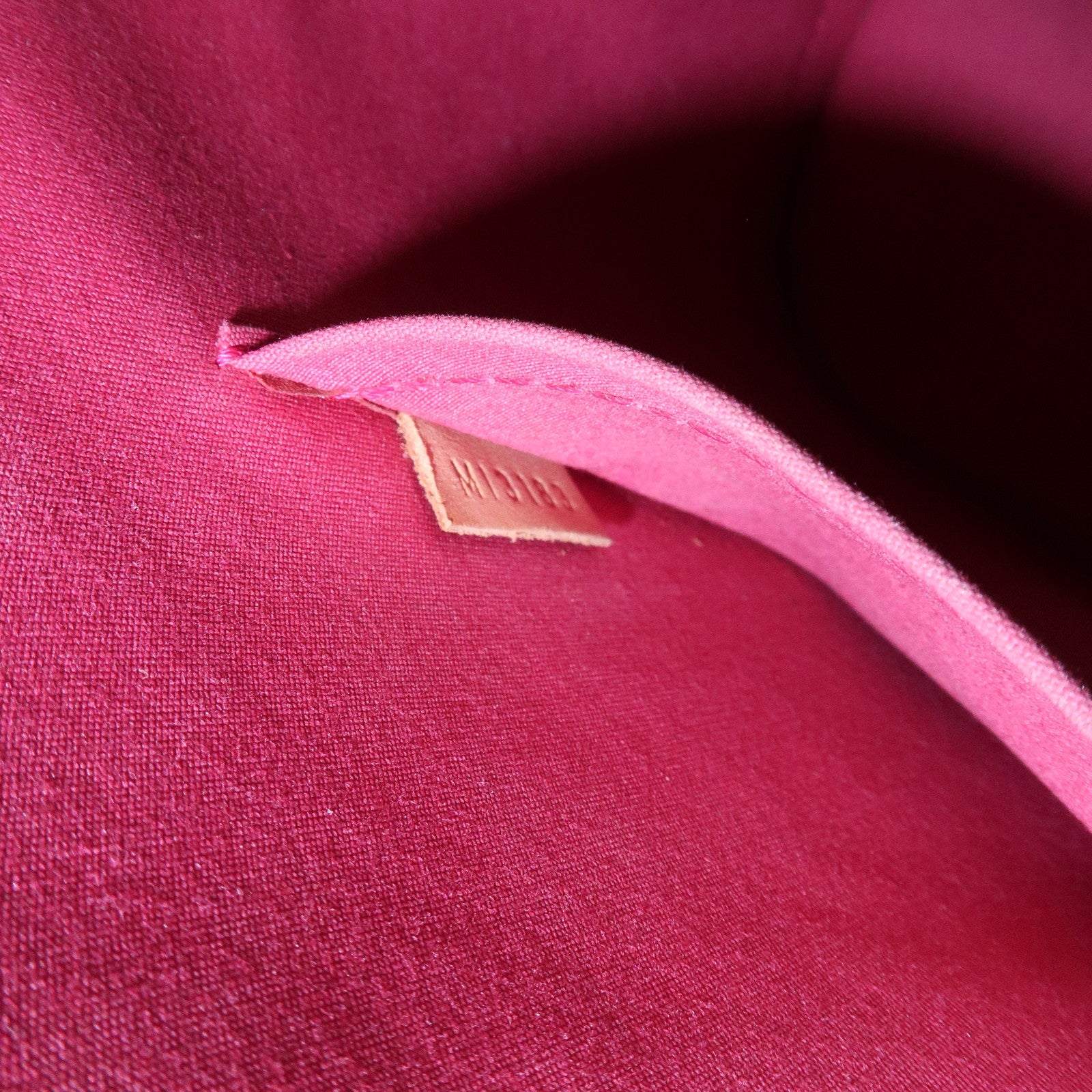 Louis Vuitton Monogram Vernis Leather Alma PM Hand Bag Rouge M91693