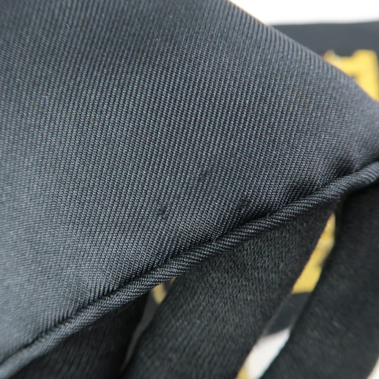 HERMES Carre 90 Silk 100% Scarf MORS&FILETS Black Yellow