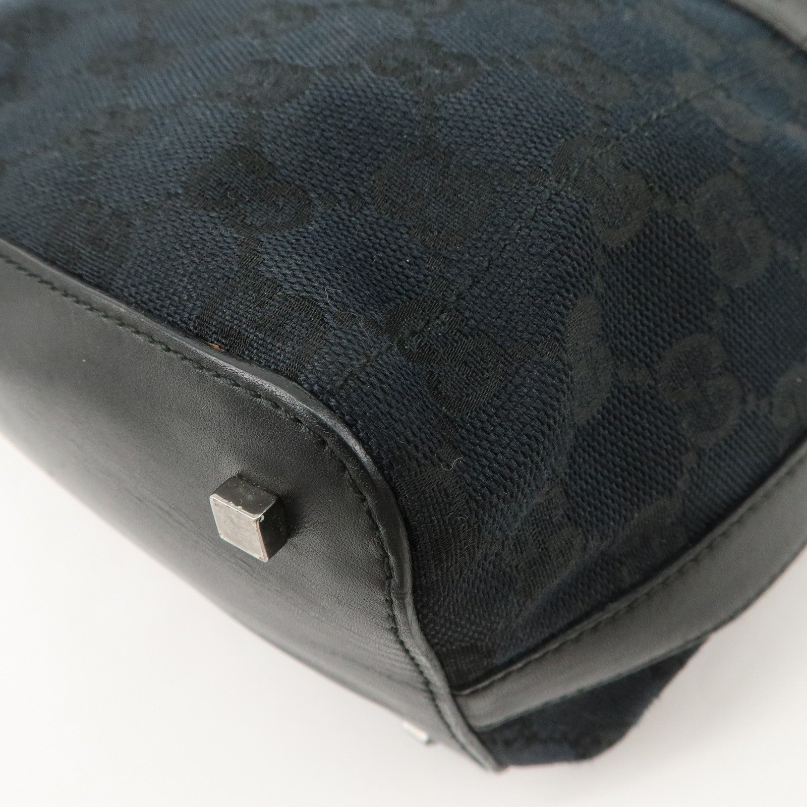 GUCCI GG Canvas Leather Shoulder Bag Hand Bag Black 001.4299 Used