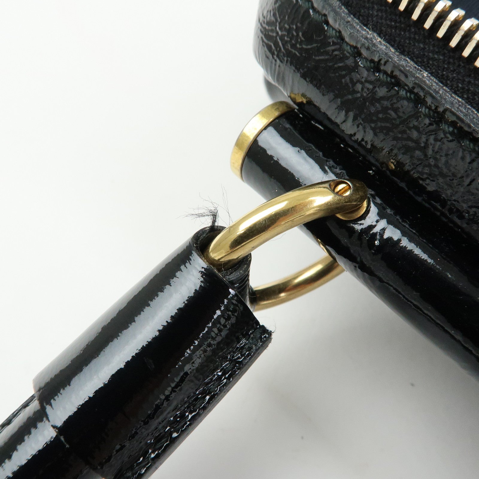 SAINT LAURENT PARIS Y Line Patent Leather 2Way Bag Black 197153