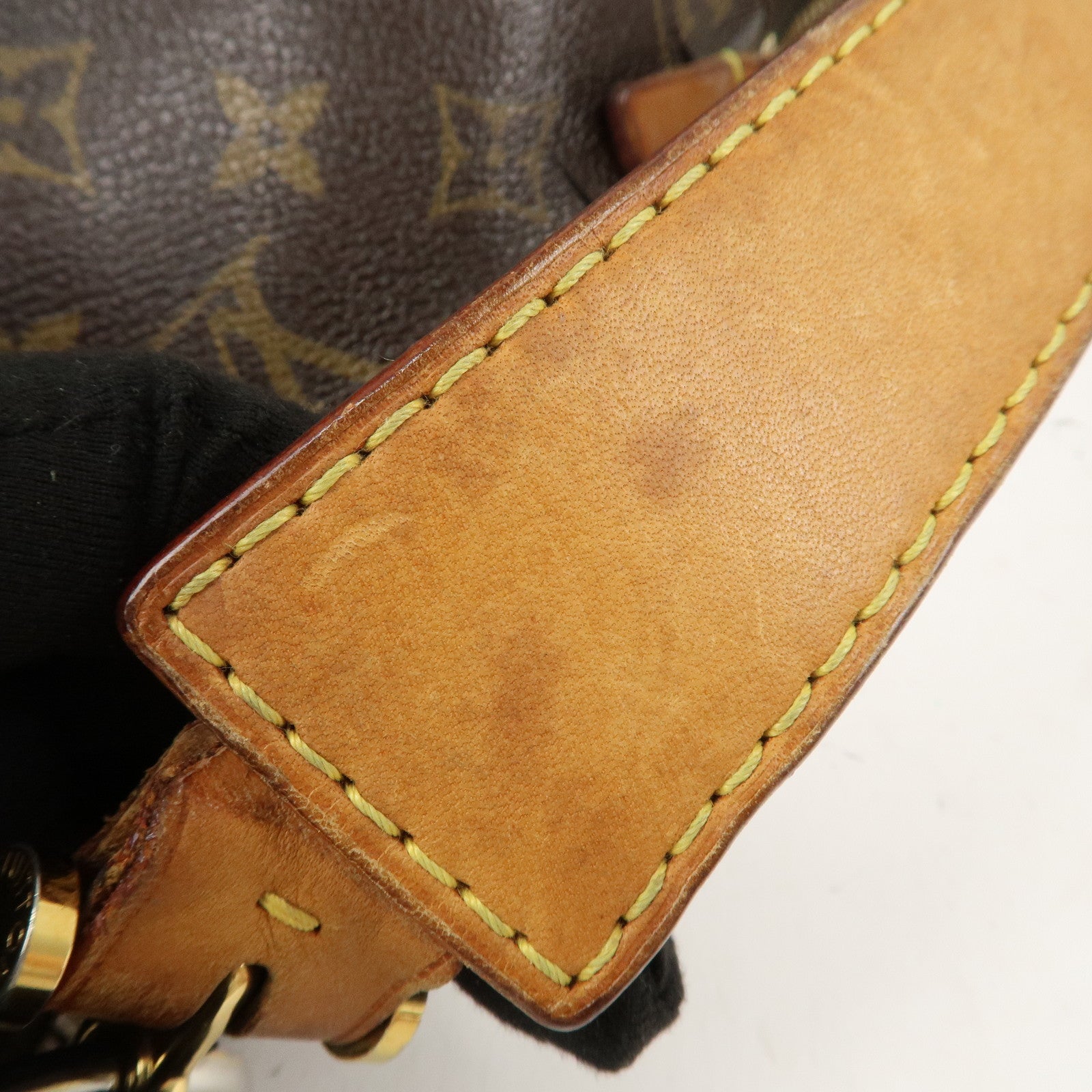 Louis Vuitton Monogram Shuri PM Shoulder Bag Hand Bag M40586