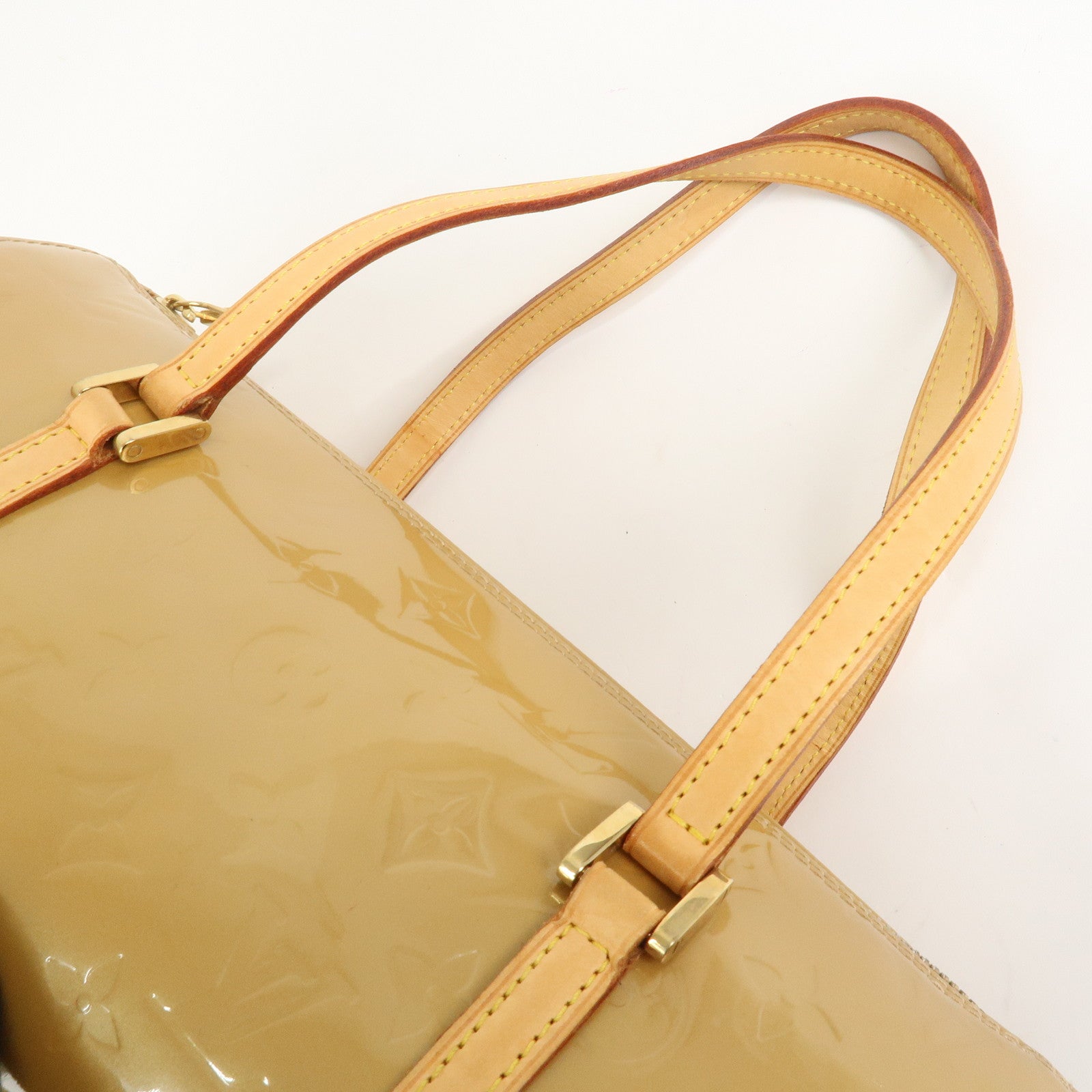 Louis Vuitton Monogram Vernis Bedford Hand Bag Beige M91006
