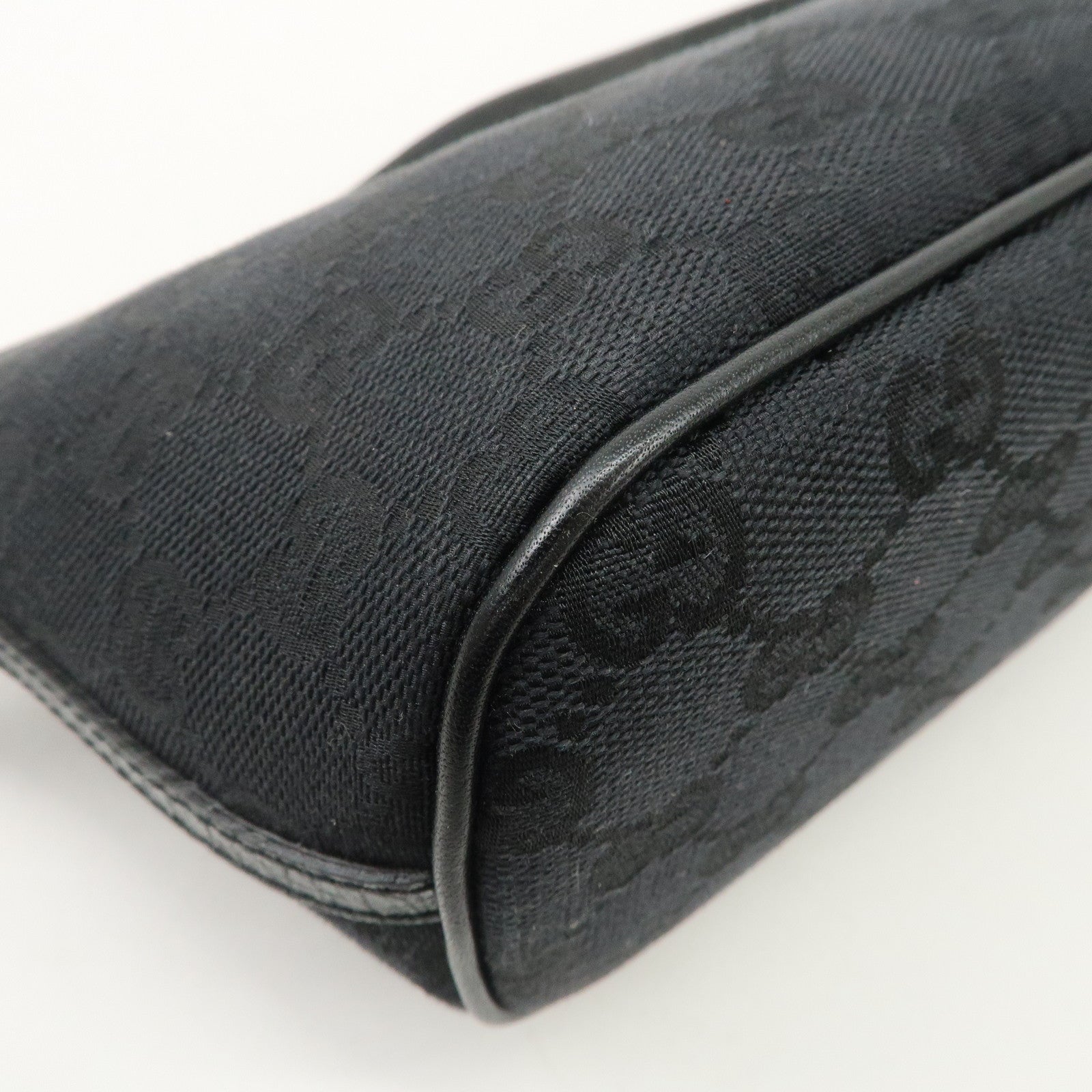 GUCCI Boat Bag GG Canvas Leather Hand Bag Black 07198 Used