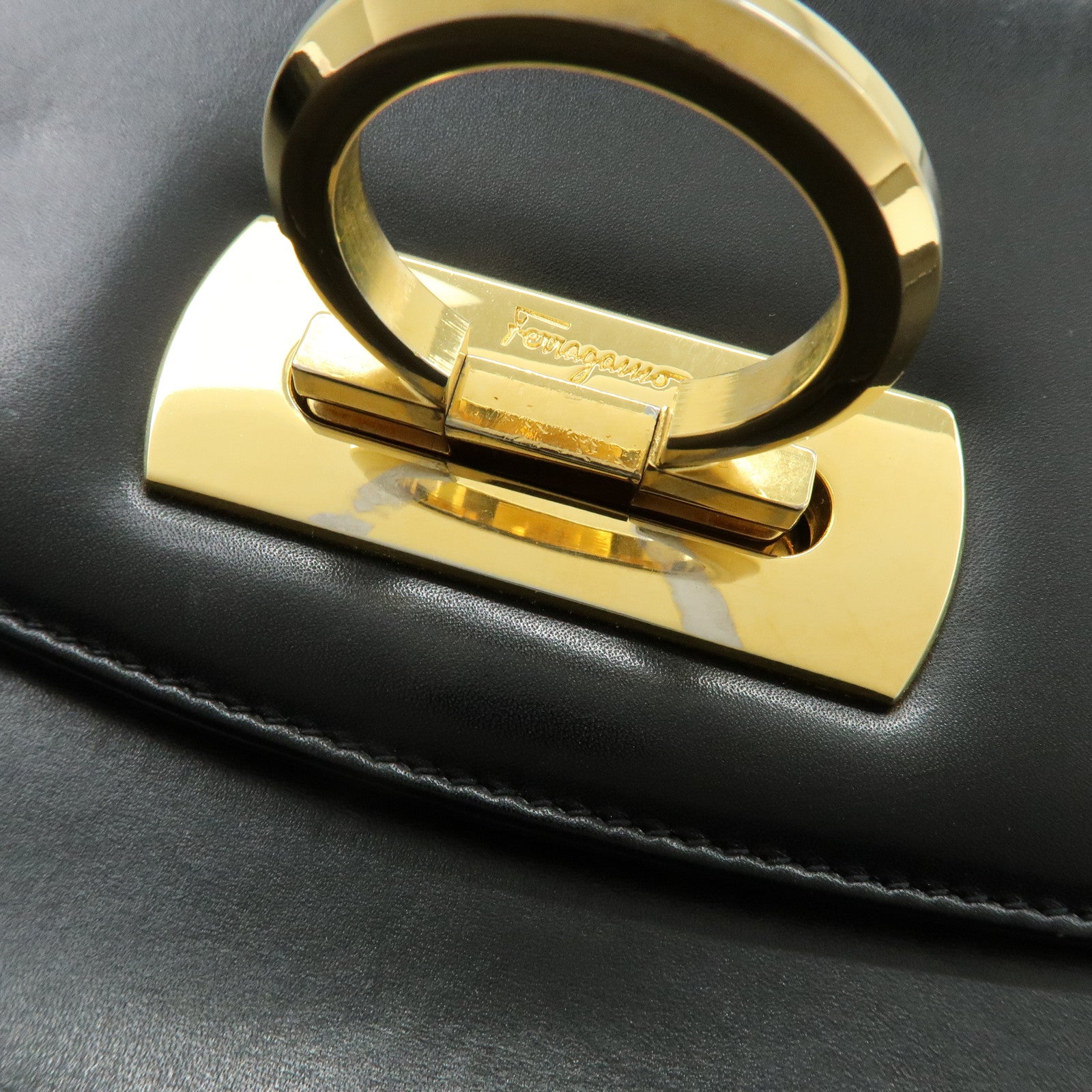 Ferragamo Gancini Leather Shoulder Bag Crossbody Bag Black