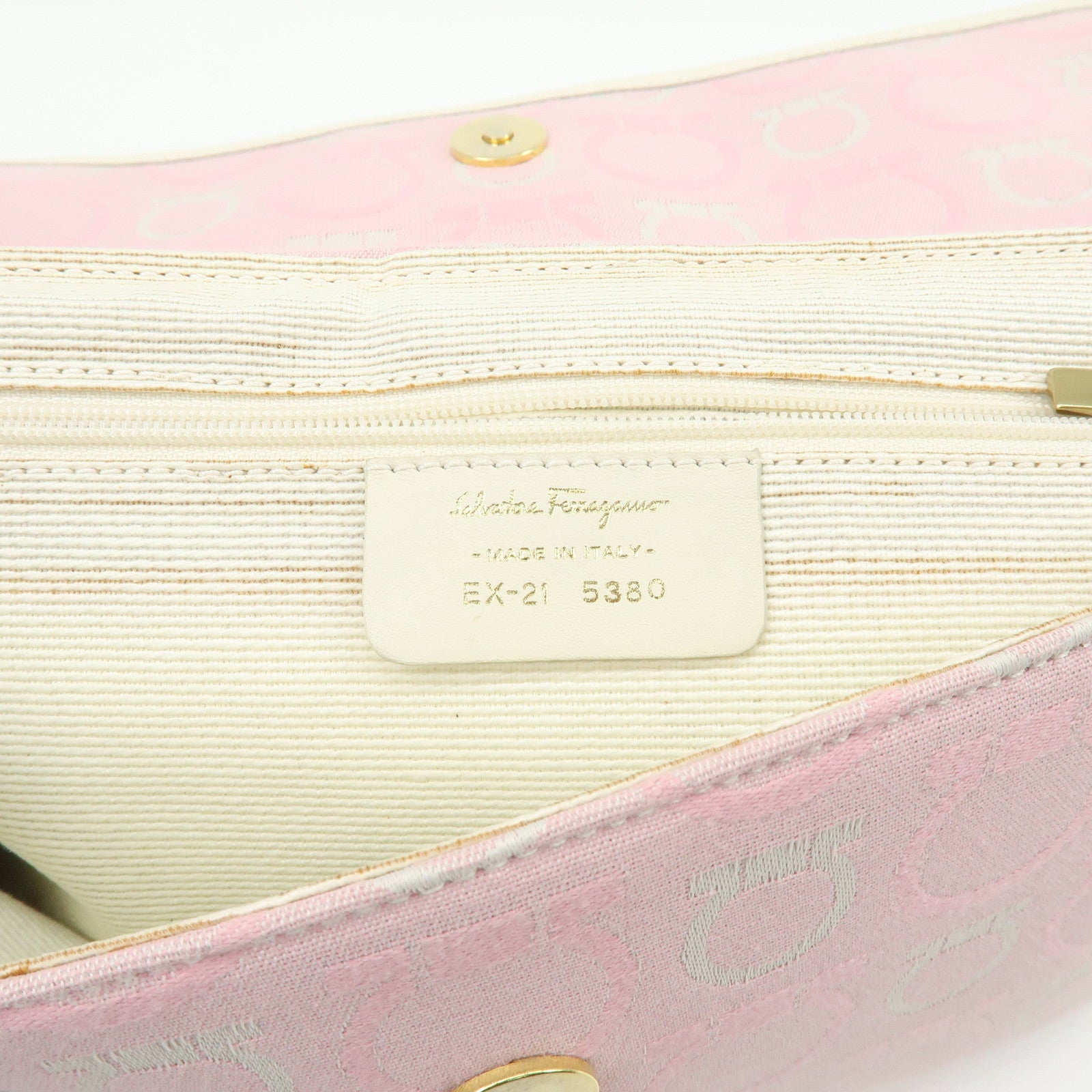 Ferragamo Gancini Canvas Leather Shoulder Bag Light Pink White