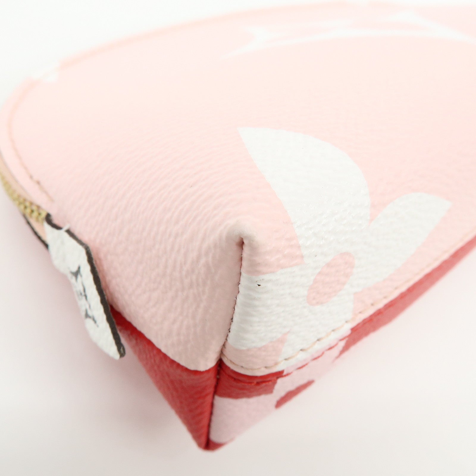 Louis Vuitton Monogram Giant Pochette Cosmetic PM Rouge M67694