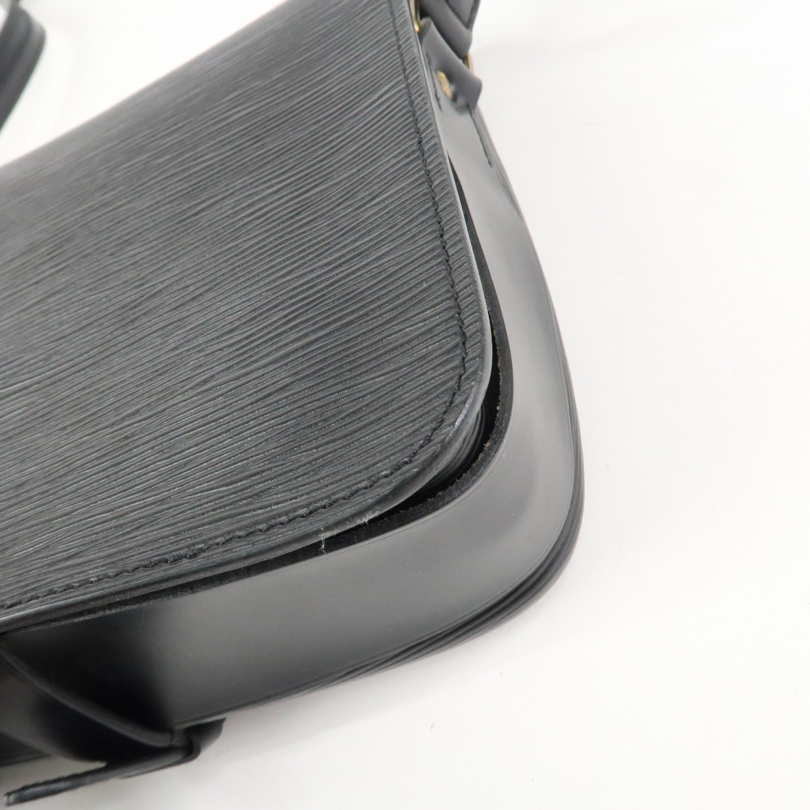 Louis Vuitton Epi Cartouchiere Shoulder Bag Noir Black M52242