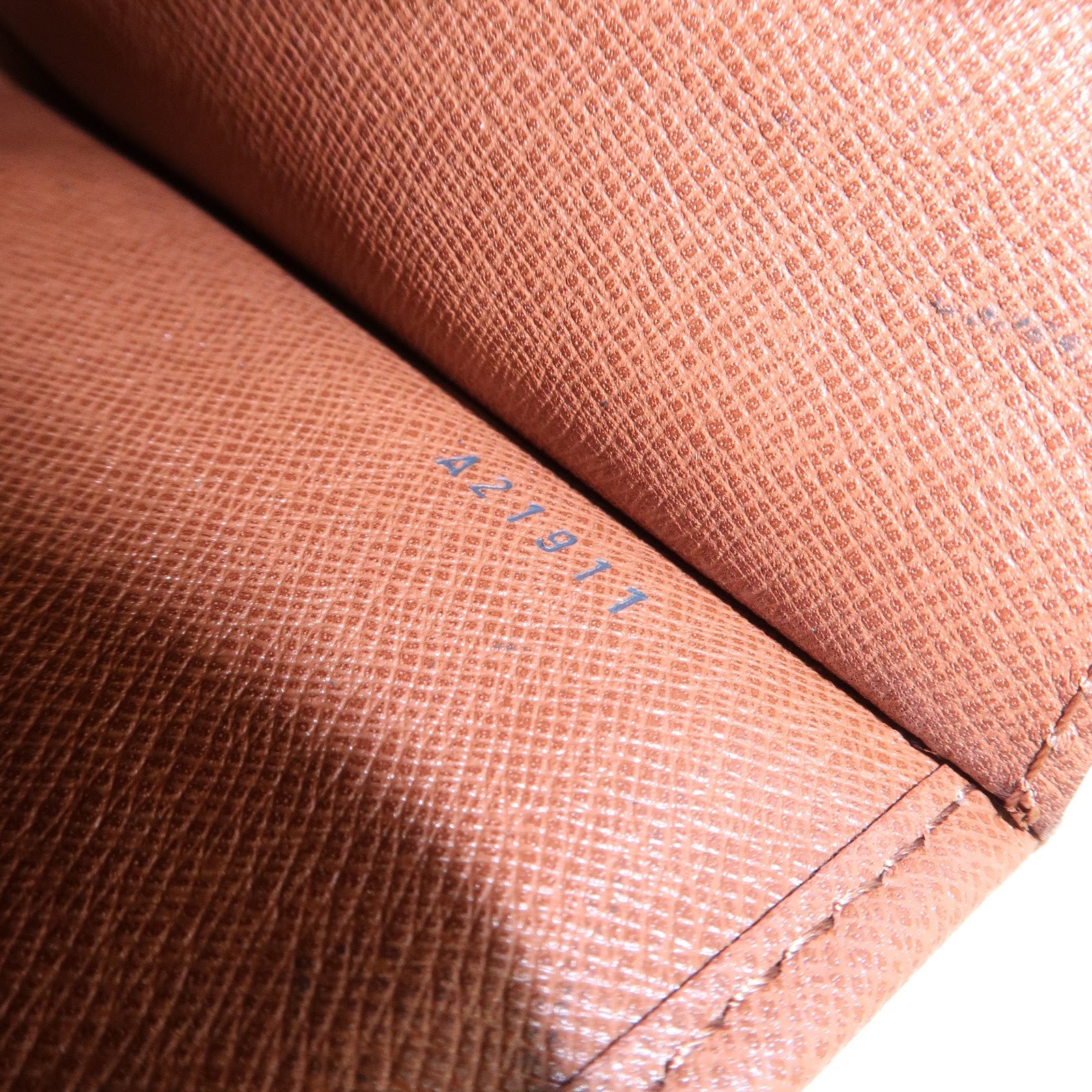 Louis Vuitton Monogram Bordeaux Shoulder Bag Hand Bag M51798 Used