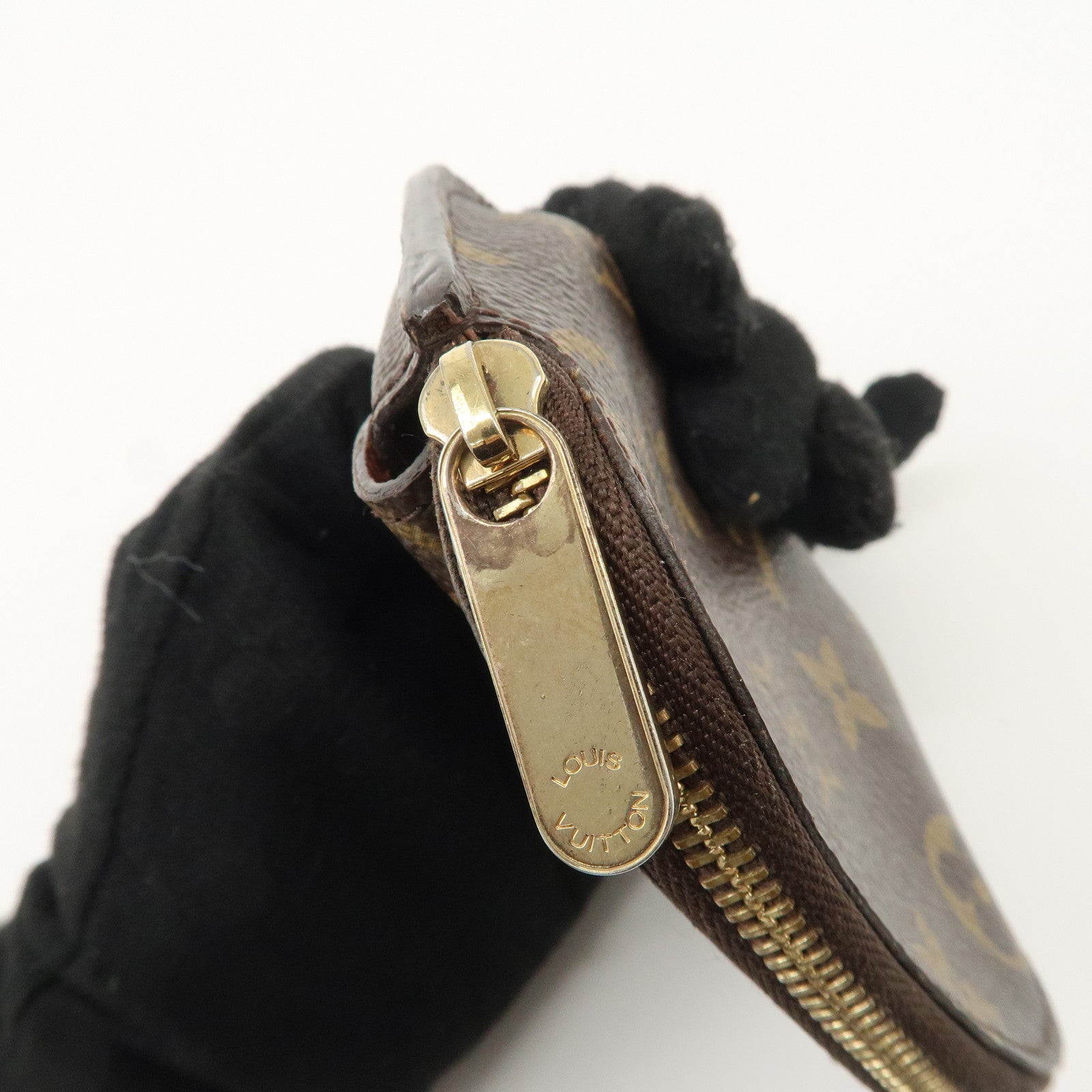 Louis Vuitton Monogram Porte Monnaie Shilling Coin Case M60025 Used