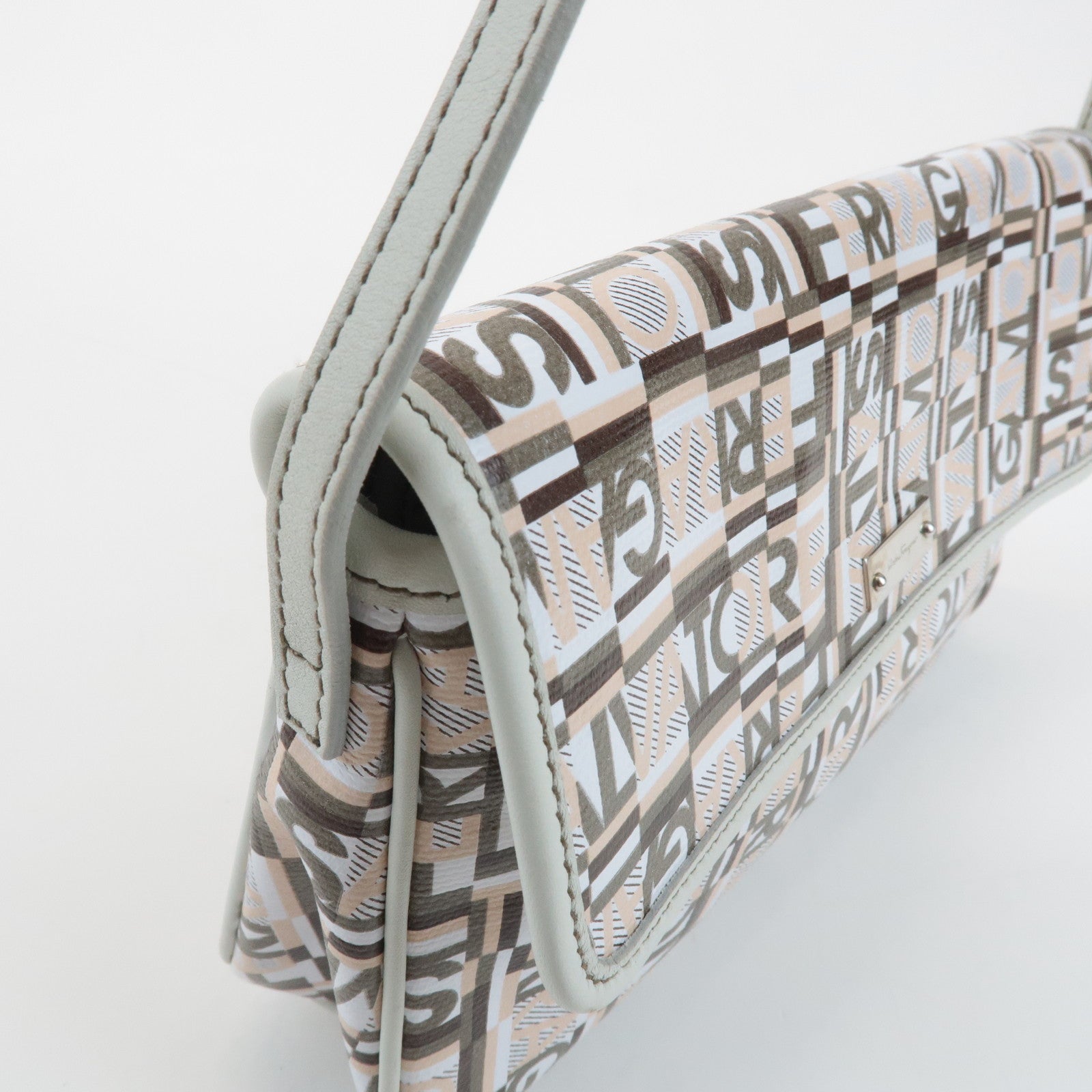 Ferragamo Leather PVC Accessoires Pouch Shoulder Bag Multicolor Used