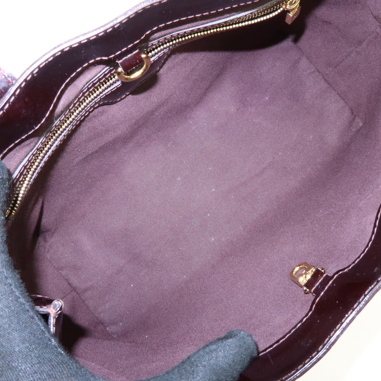 Louis Vuitton Monogram Vernis Wilshire PM Amarante M93641