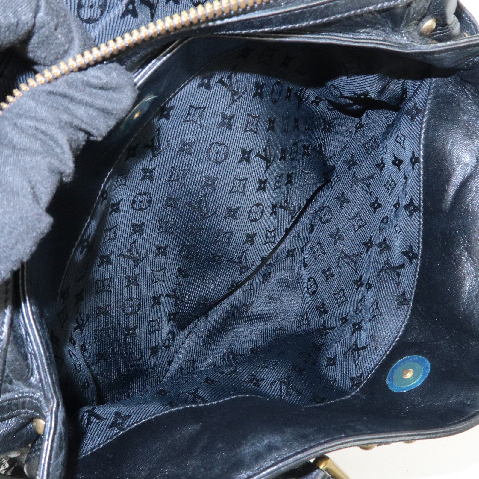 Louis Vuitton Cruise Line Rivet Shoulder Bag Noir Black M95346