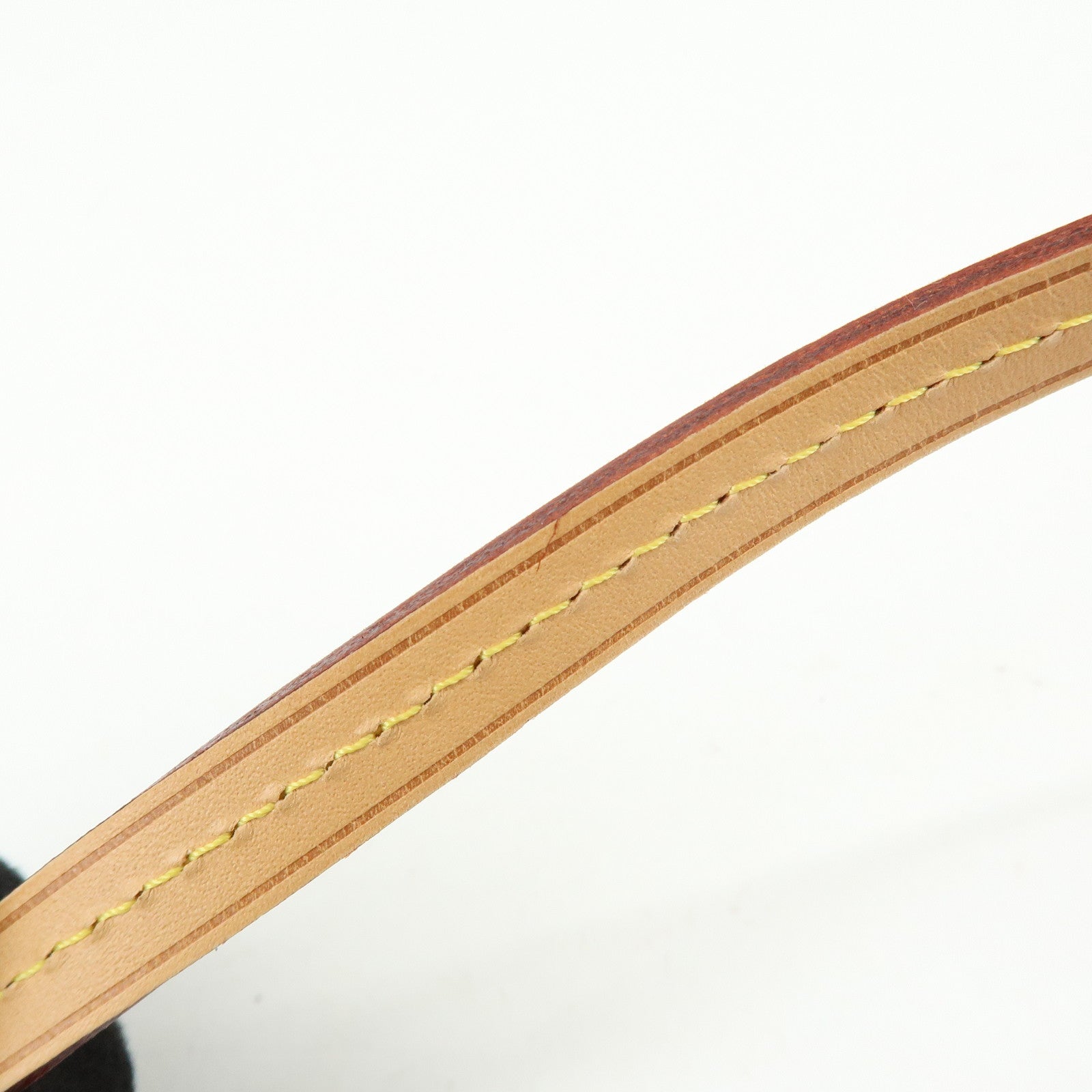 Louis Vuitton Monogram Vernis Pochette Accessoires Pouch Red M91574