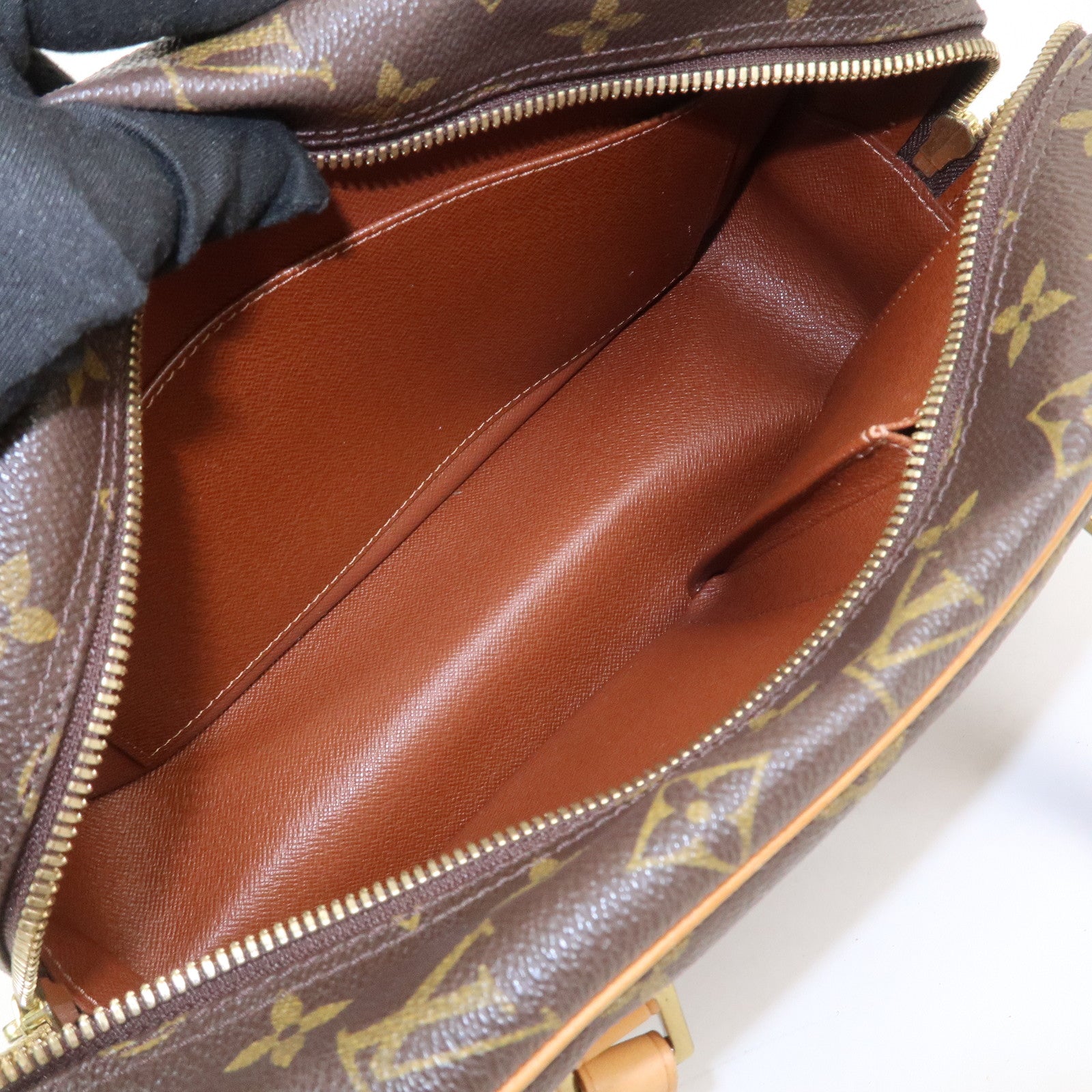 Louis Vuitton Monogram Cite MM Shoulder Bag Hand Bag Brown M51182