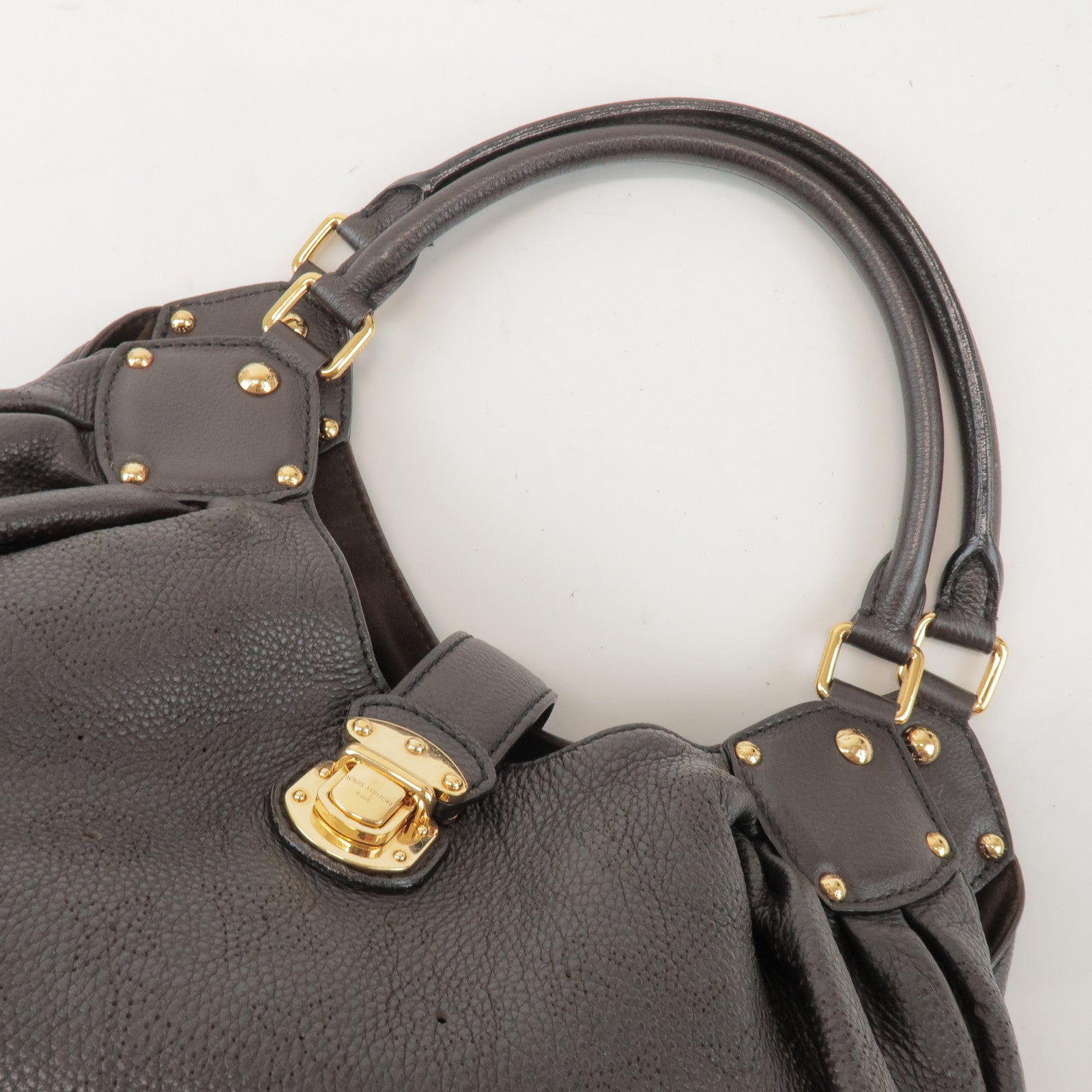 Louis Vuitton Monogram Mahina L Mahina Leather Shoulder Bag M95975
