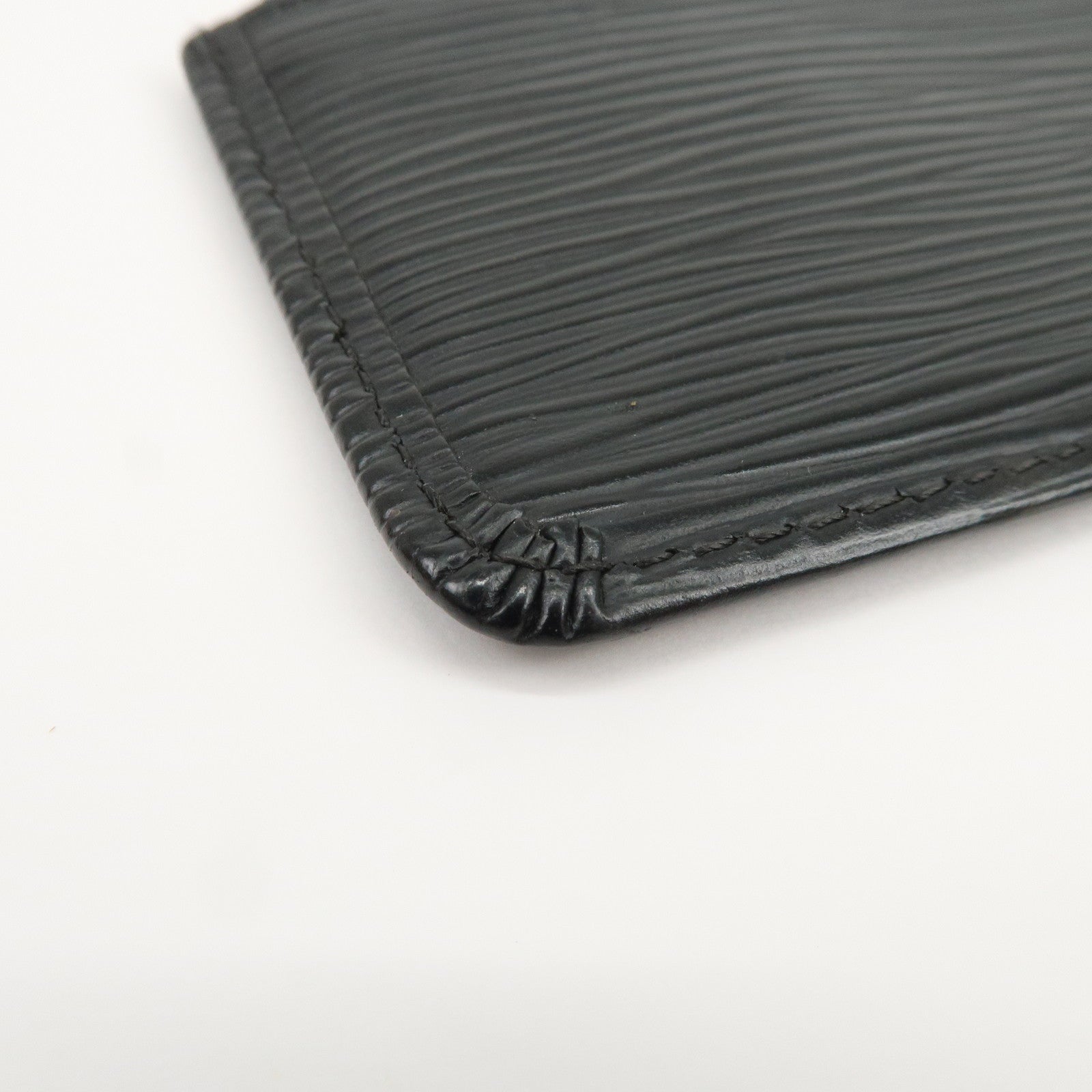 Louis Vuitton Epi Pochette Cles Coin Case Black Noir M63802
