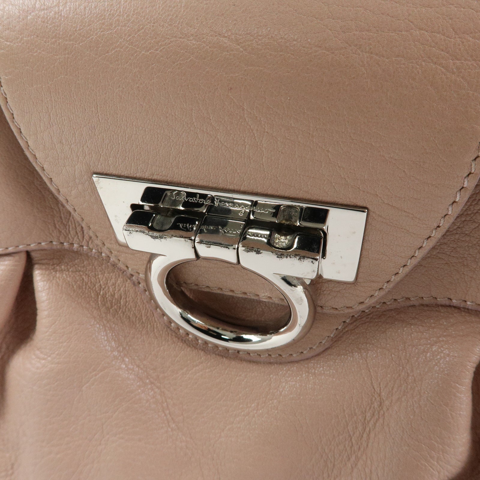 Ferragamo Gancini Leather Shoulder Bag Hand Bag Pink