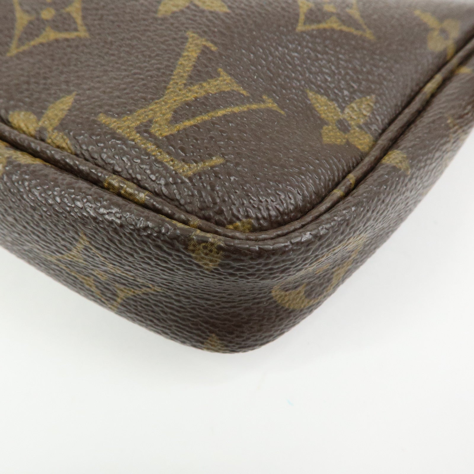 Louis Vuitton Monogram Pochette Accessoires Pouch Hand Bag M51980