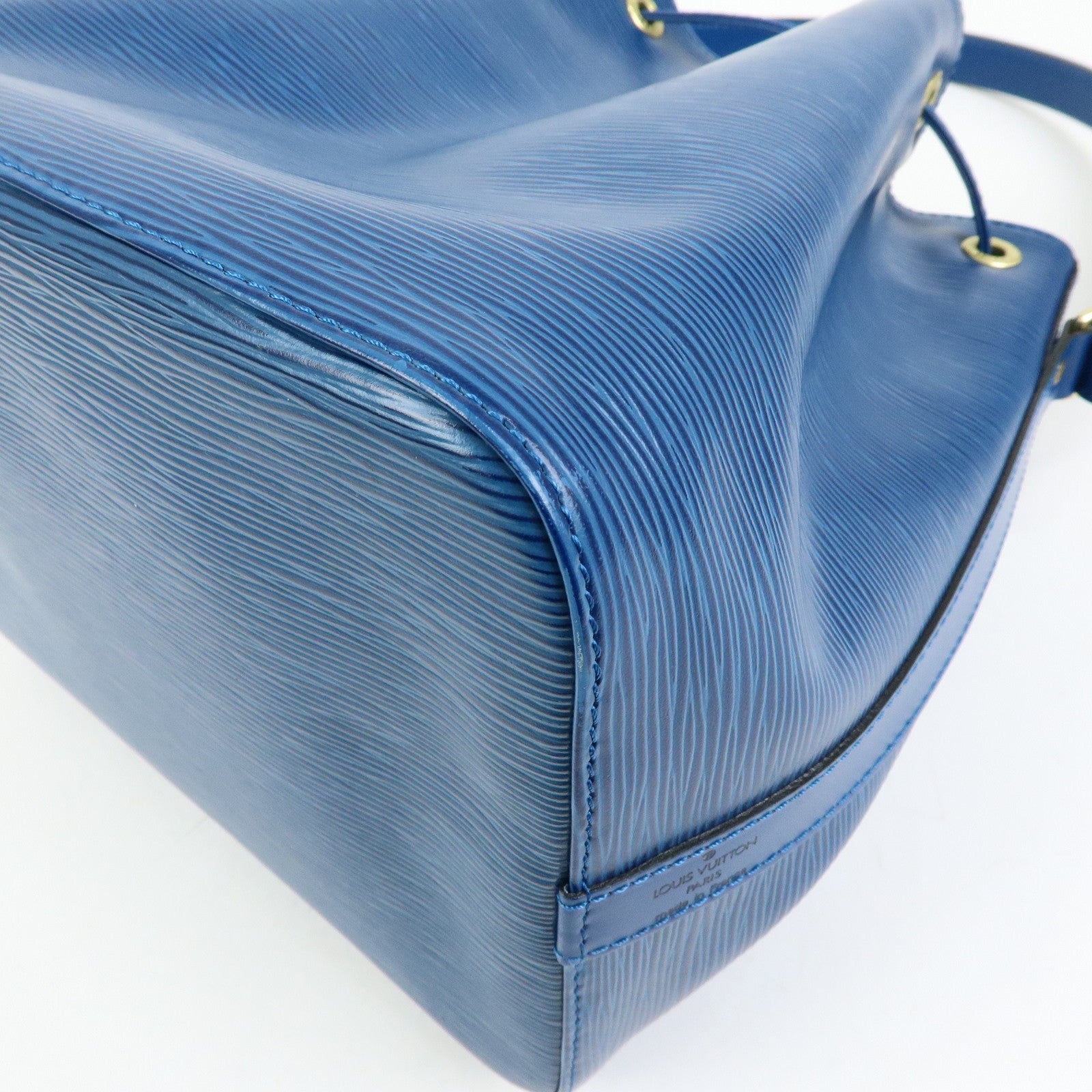 Louis Vuitton Epi Petit Noe Shoulder Bag Toledo Blue M44105