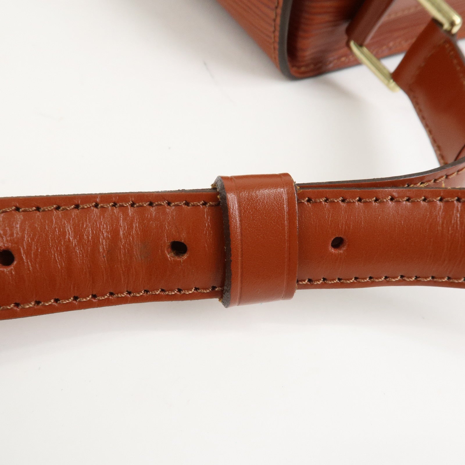 Louis Vuitton Epi Saint Cloud Shoulder Bag Kenya Brown M52193