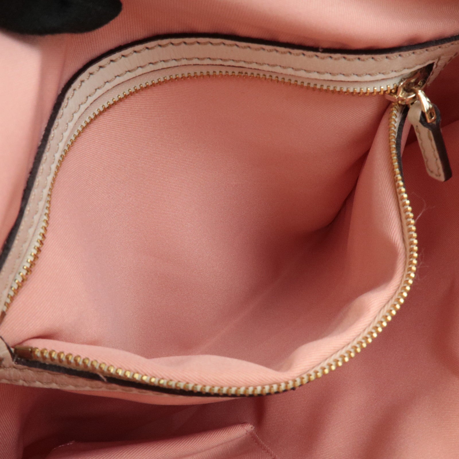 GUCCI Sherry GG Canvas Leather Shoulder Bag Pink 144388