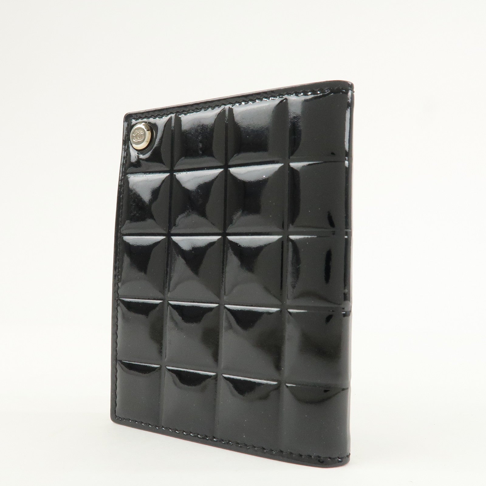 CHANEL Chocolate Bar Patent Leather Card Case Black Used