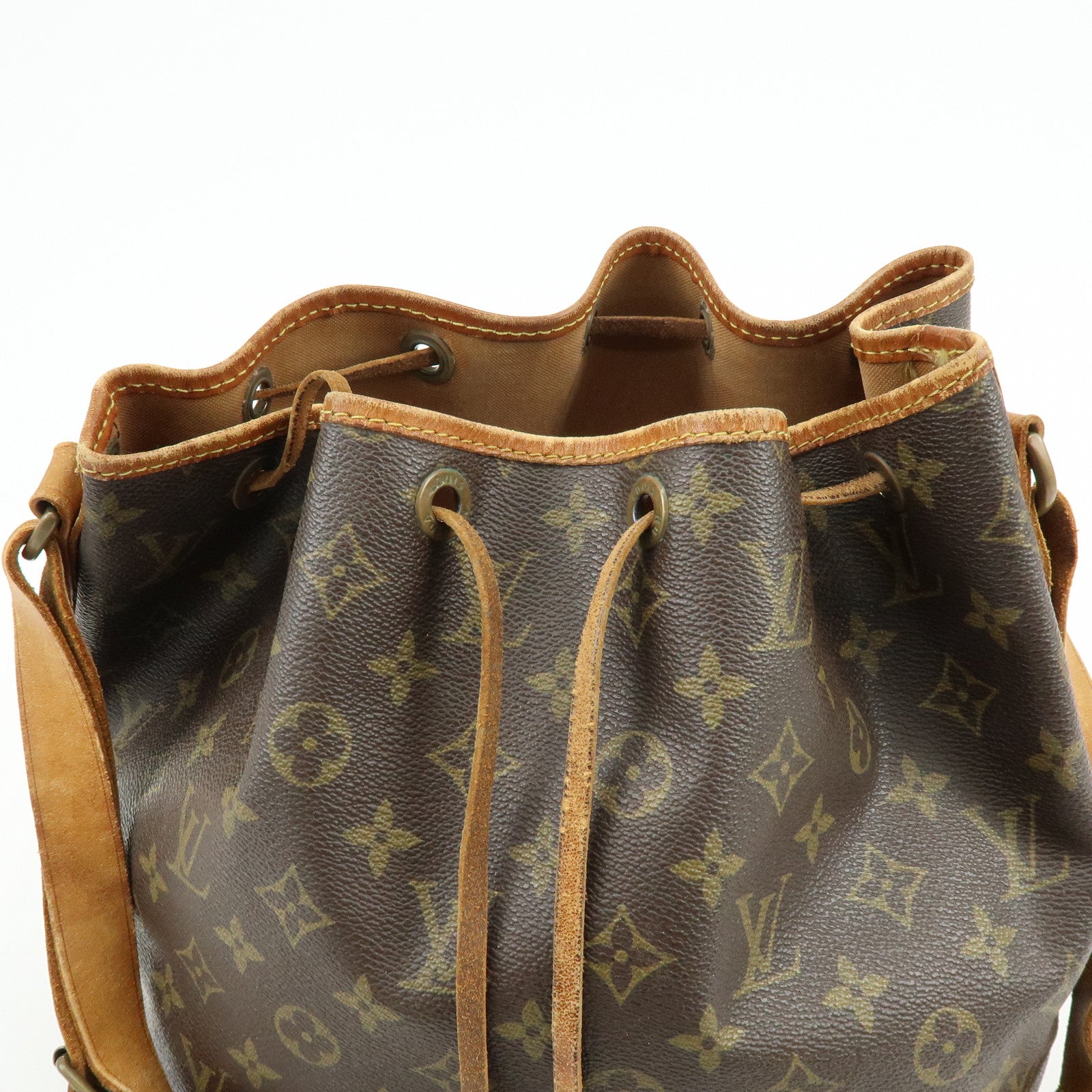 Louis Vuitton Monogram Petit Noe Shoulder Bag Brown M42226