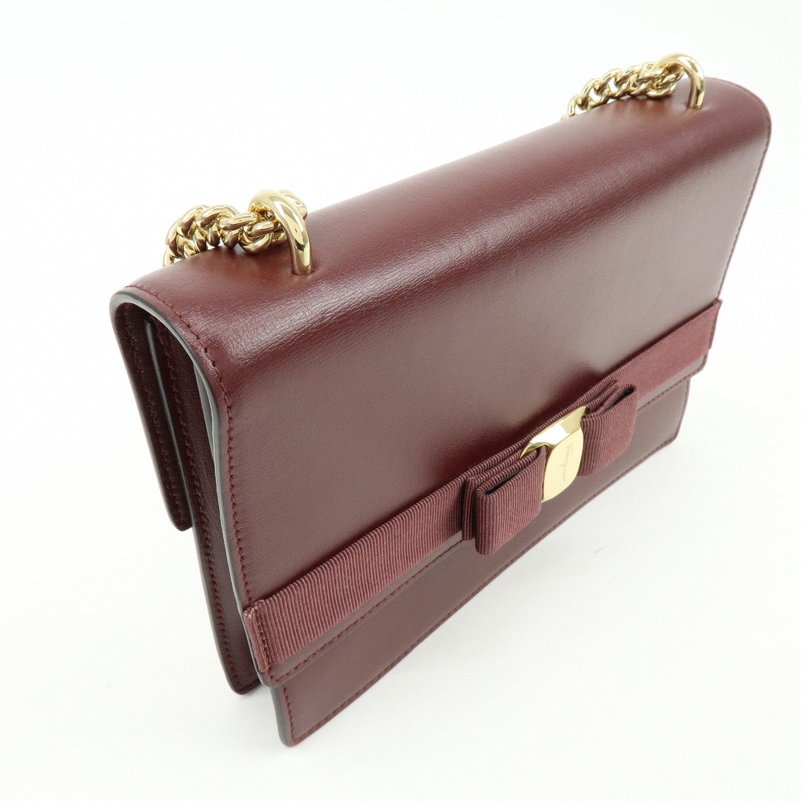 Ferragamo Vara Ribbon Leather Chain Shoulder Bag Bordeaux