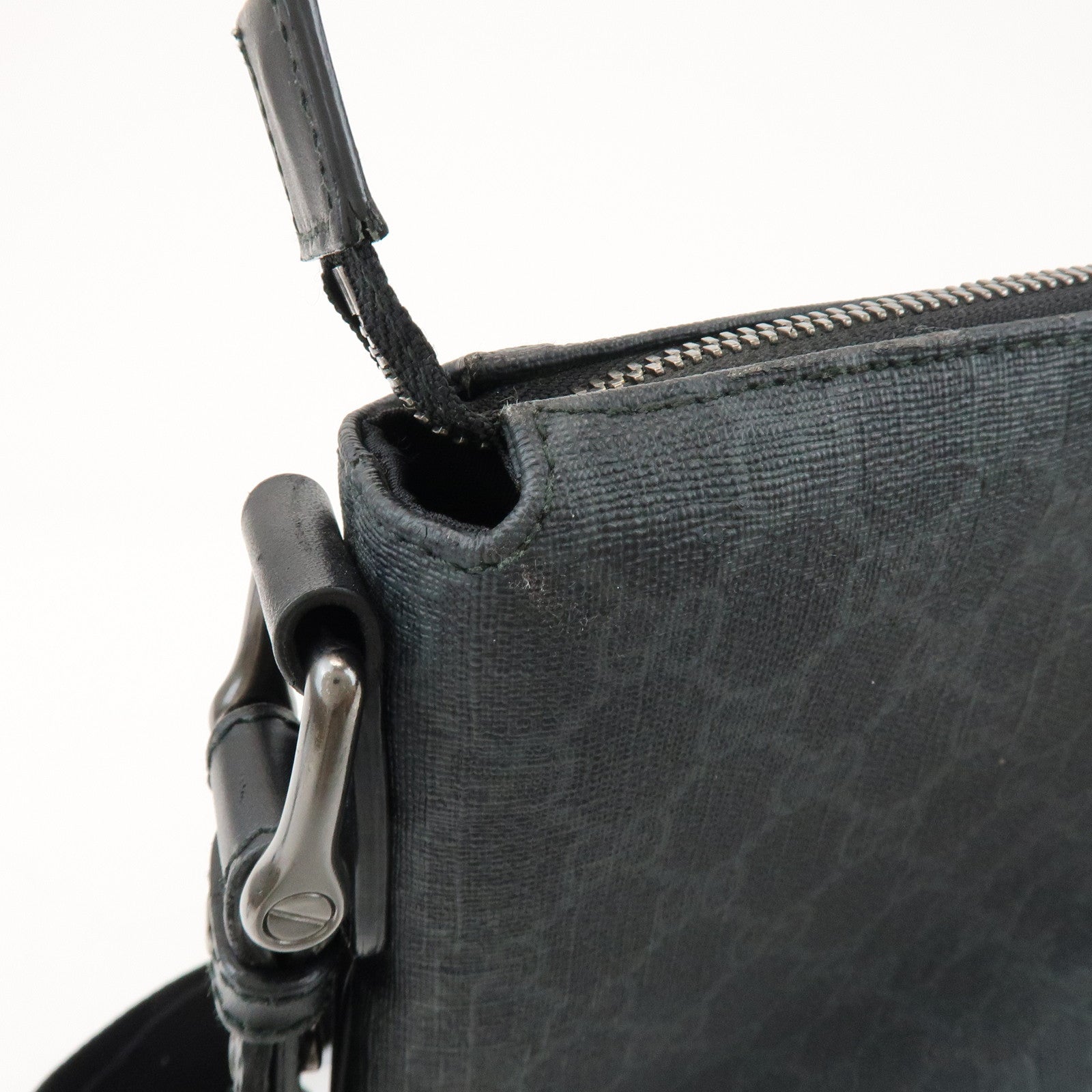 GUCCI GG Supreme PVC Leather Shoulder Crossbody Bag Black 387514