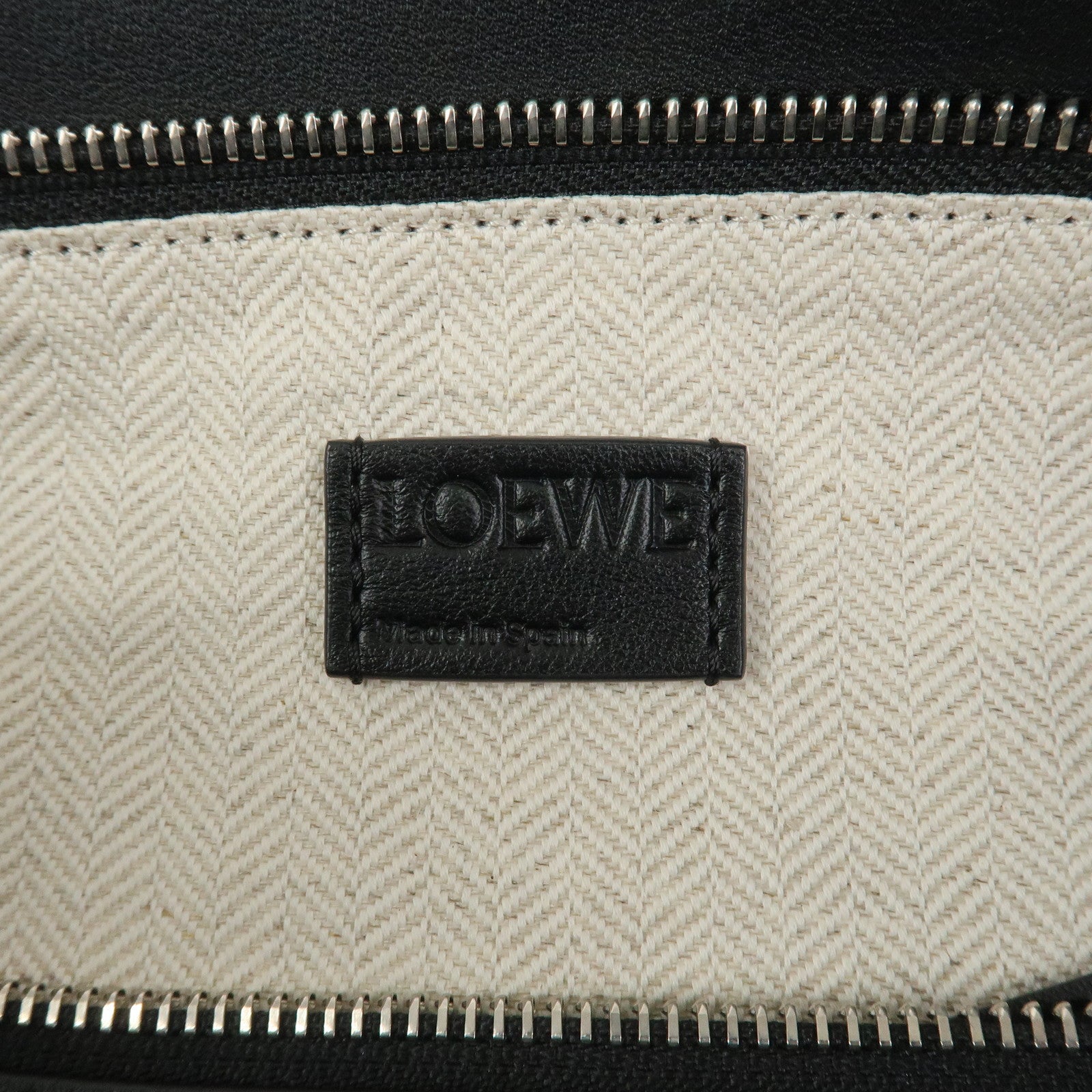 LOEWE Anagram Leather Puzzle Bag Medium 2Way Hand Bag Black