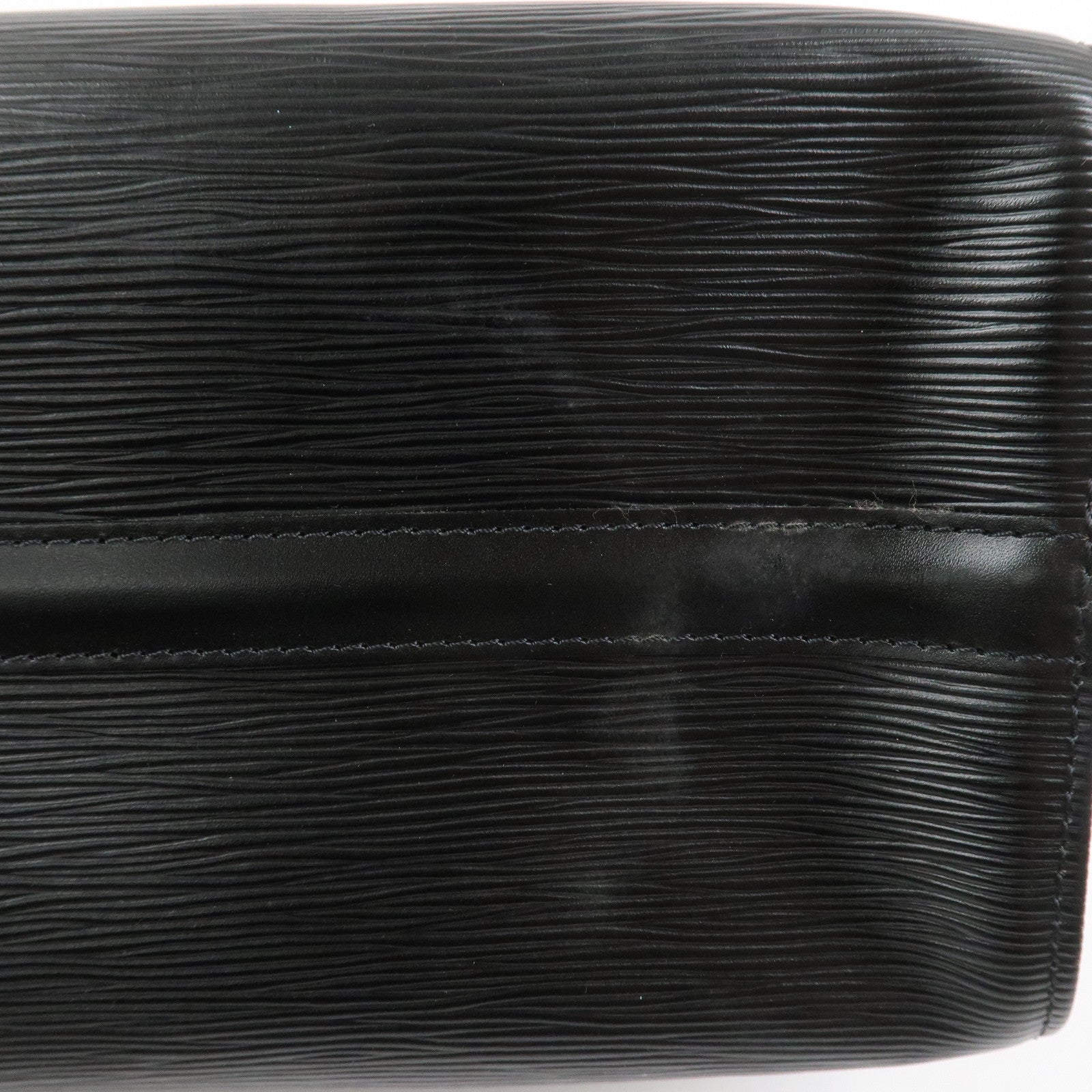 Louis Vuitton Epi Leather Speedy 25 Hand Bag Boston Bag Noir M59032