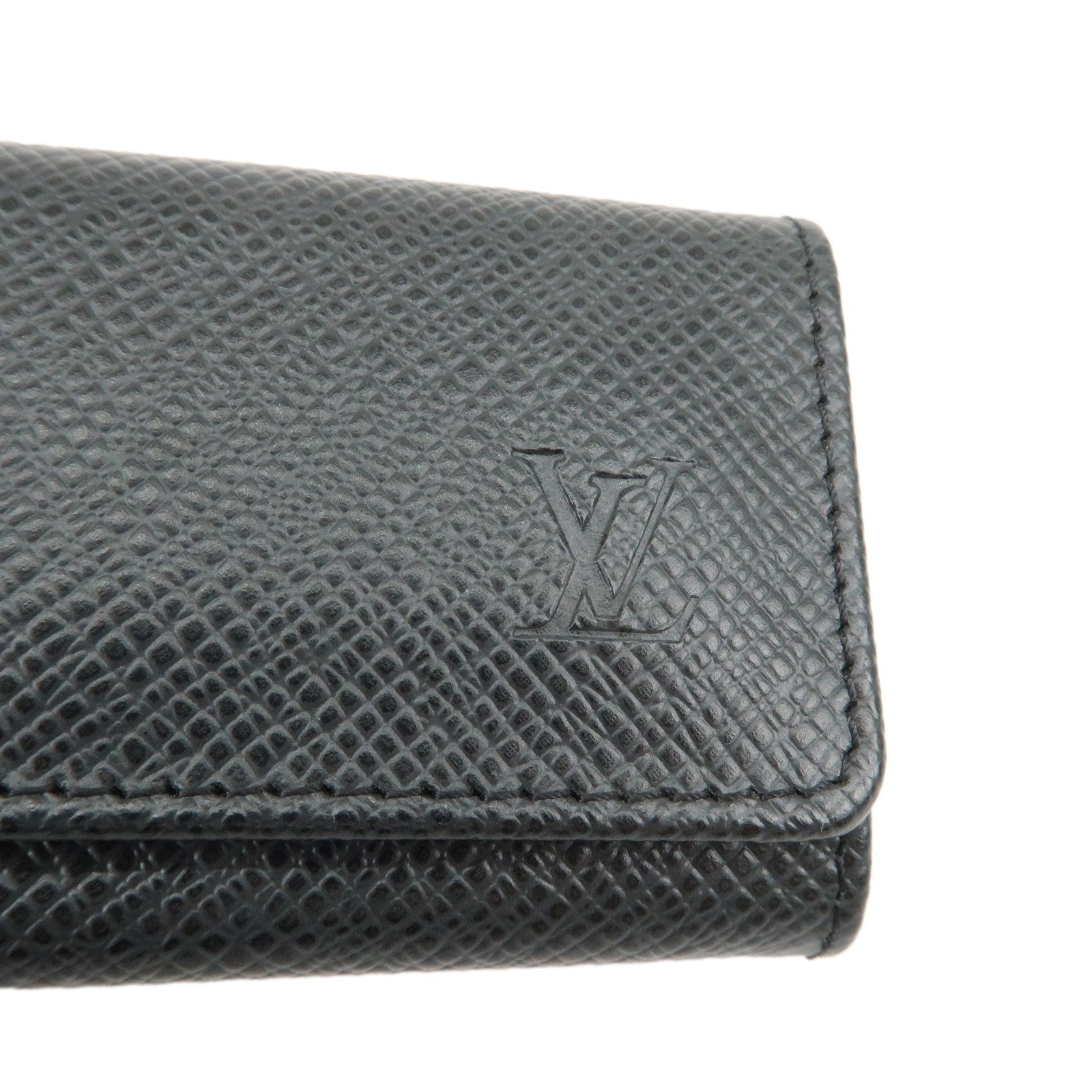 Louis Vuitton Taiga Leather Multicles 4 Key Case Ardoise M30522