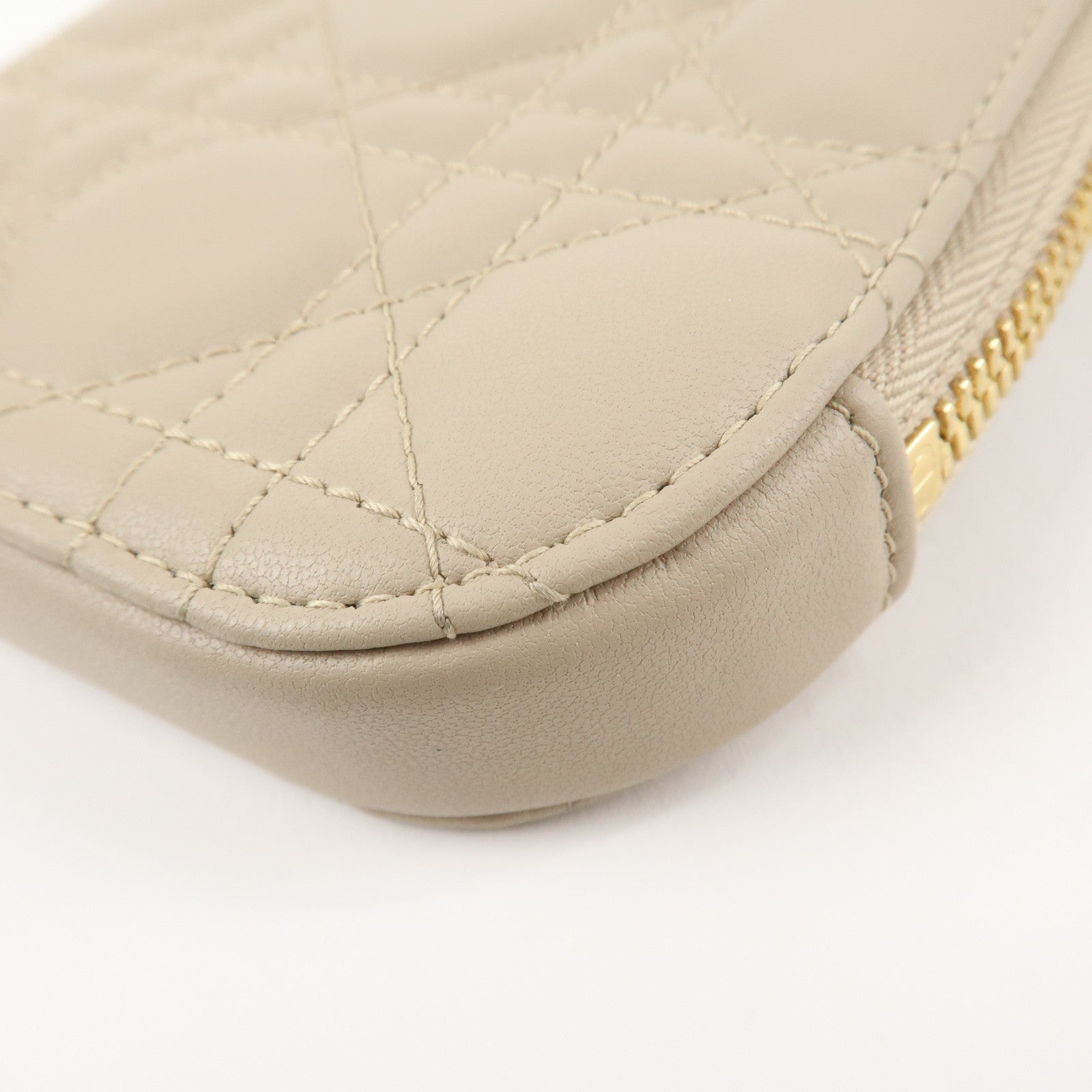 Christian Dior Lady Dior Call'in Dior Cannage Lamb Skin Phone Holder Used