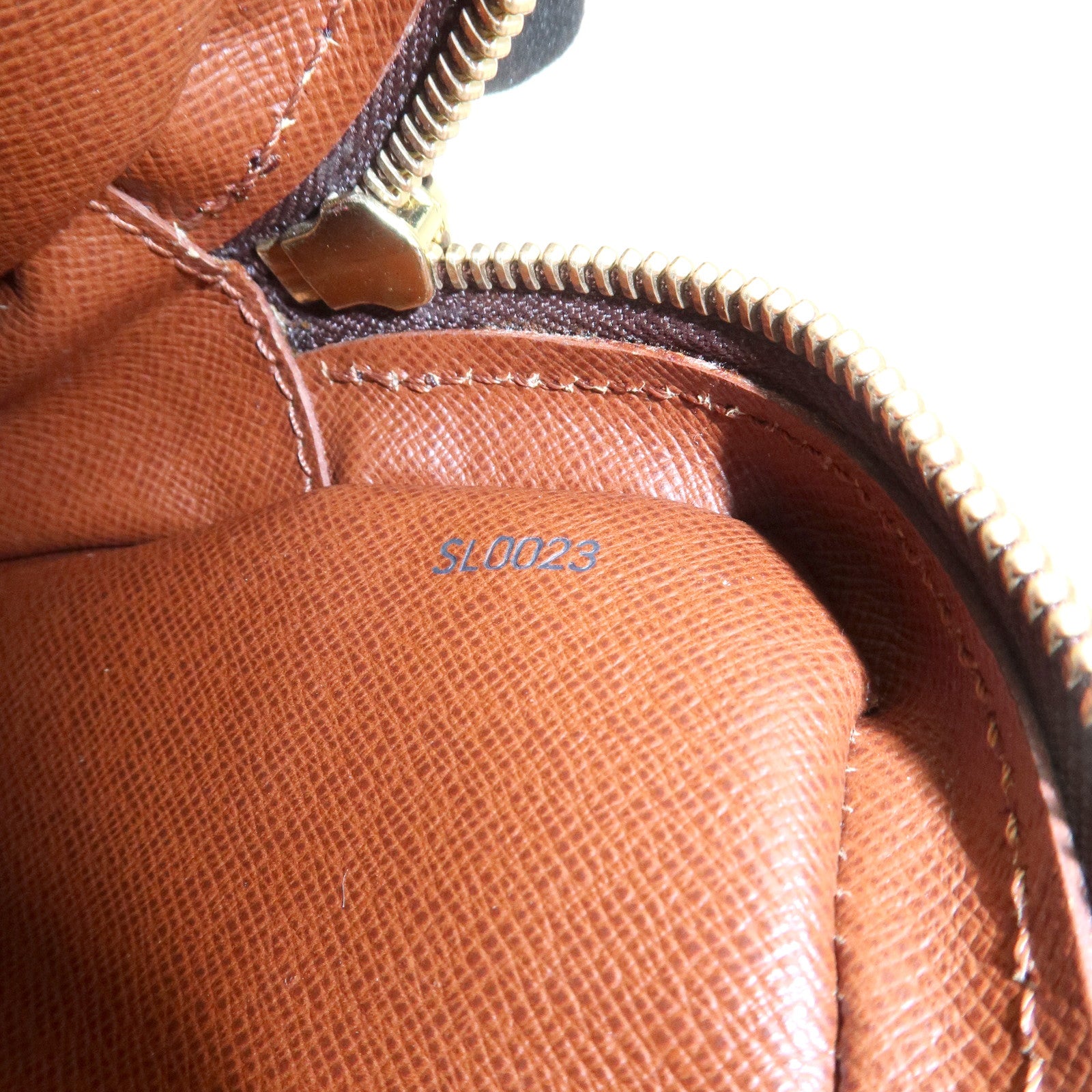 Louis Vuitton Monogram Danube Shoulder Bag Crossbody Bag M45266 Used