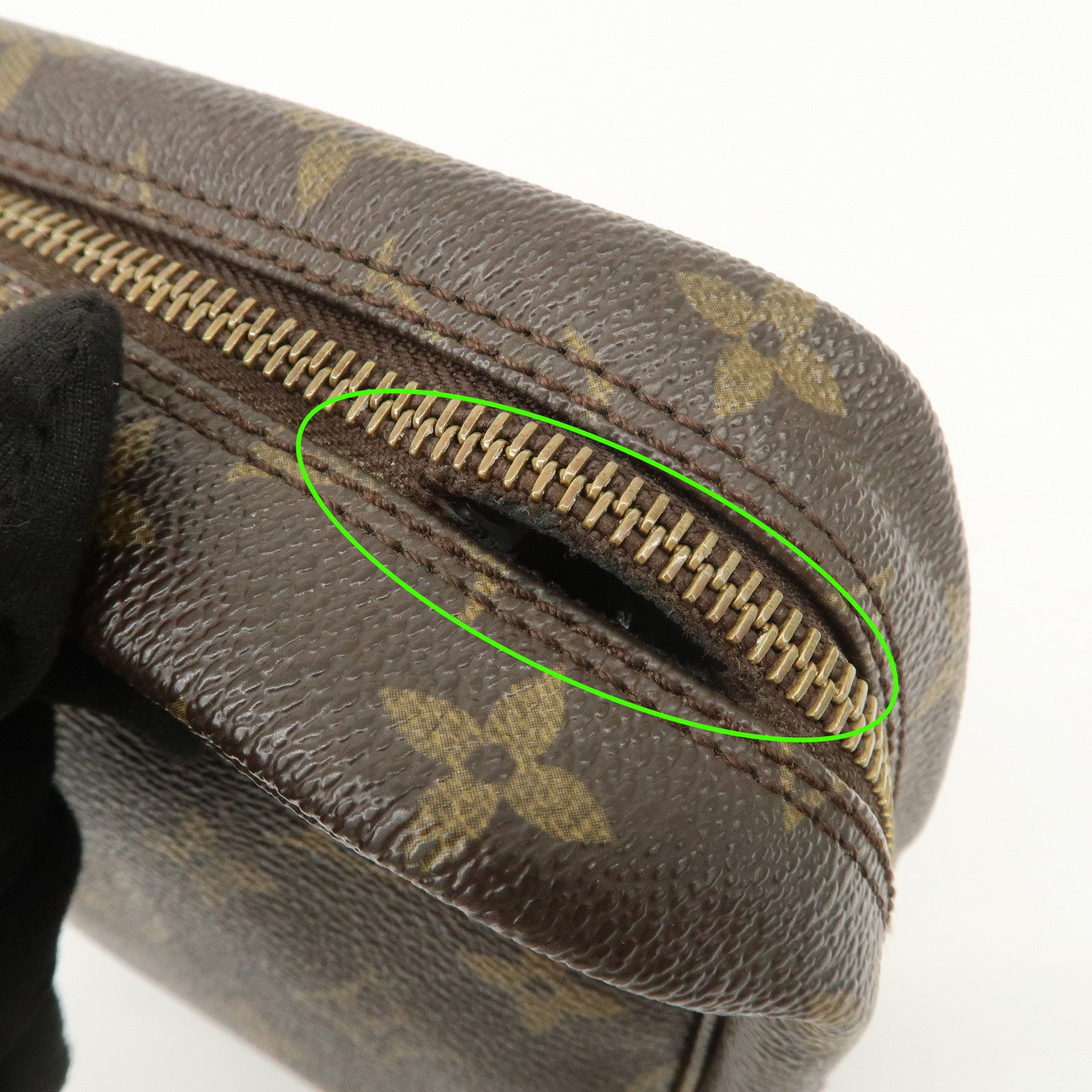 Louis Vuitton Monogram Trousse Toilette 23 Pouch Brown M47524