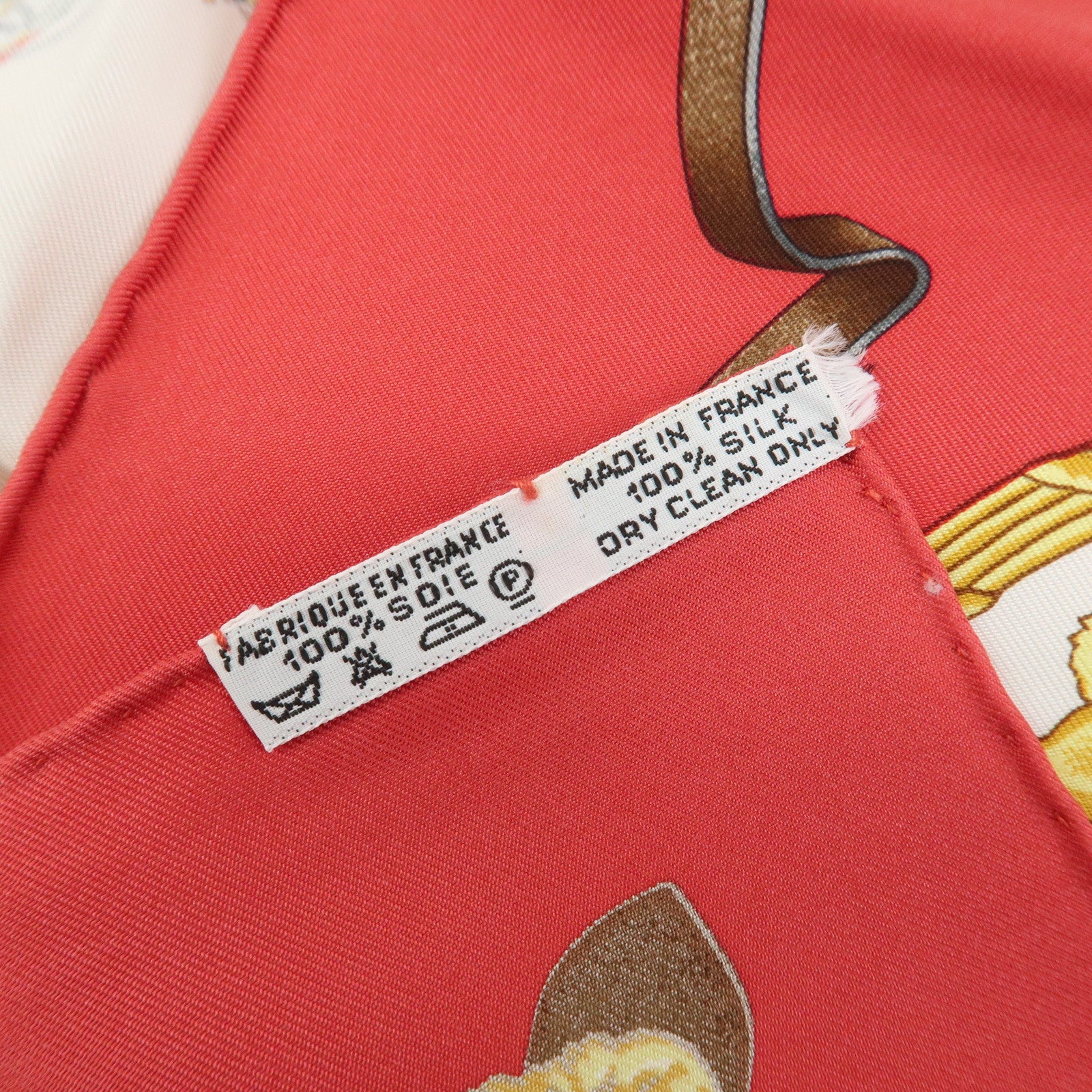 HERMES Carre 90 Silk 100% THE ROYAL MEWS Scarf Red White