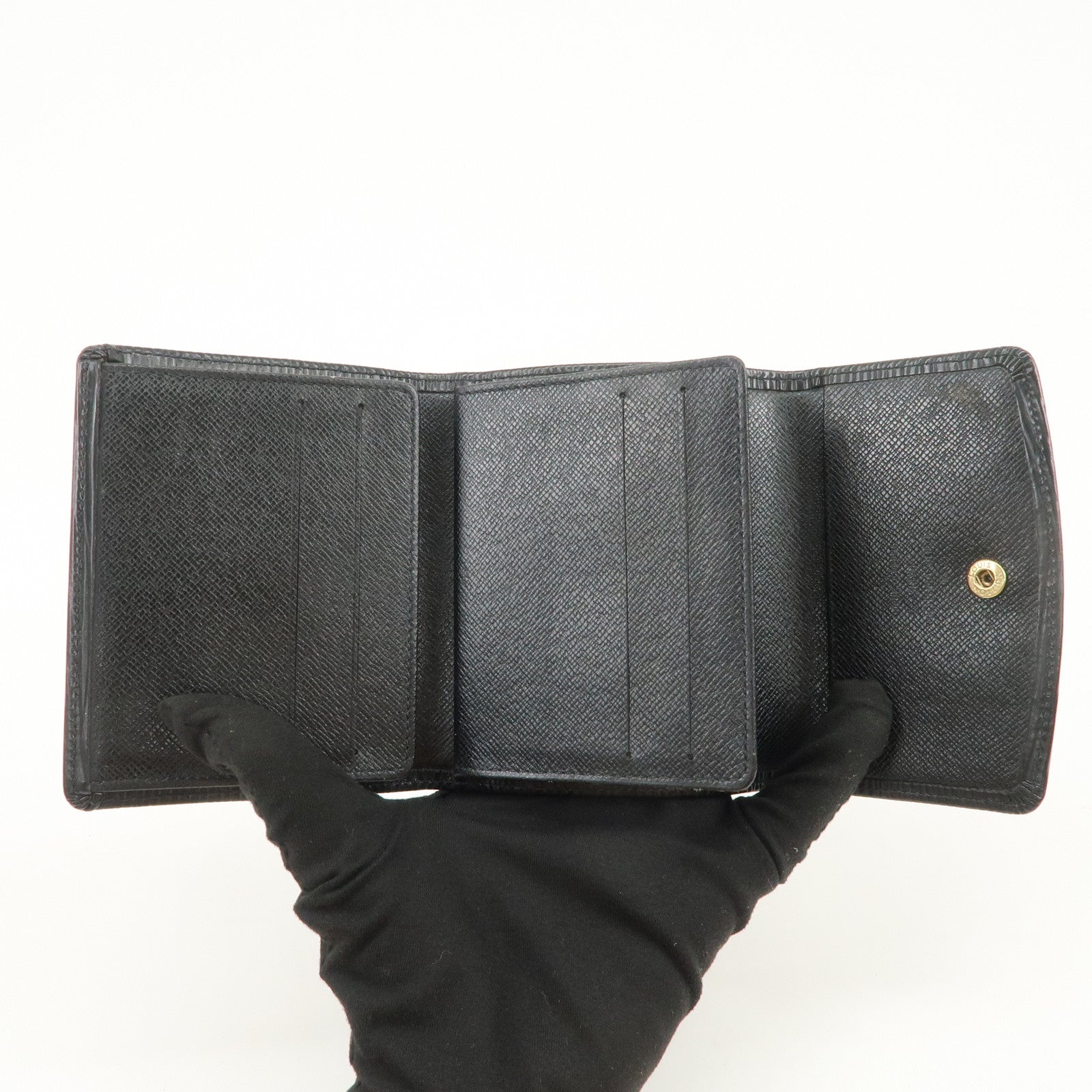 Louis Vuitton Epi Porte 12 Cartes Credit Card Case Noir M63472