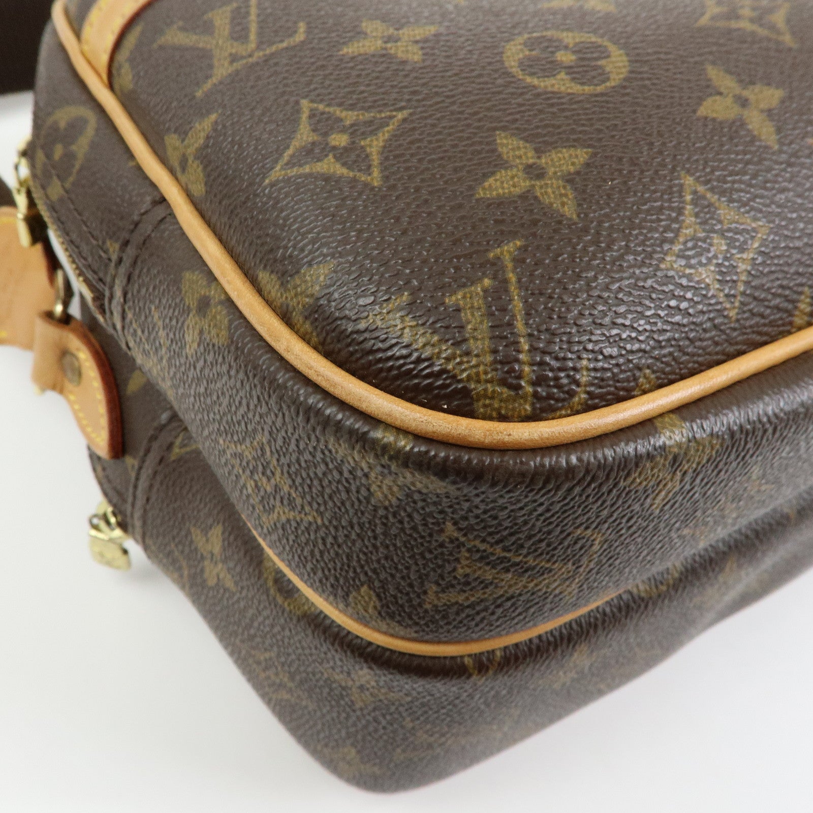 Louis Vuitton Monogram Reporter PM Shoulder Crossbody Bag M45254