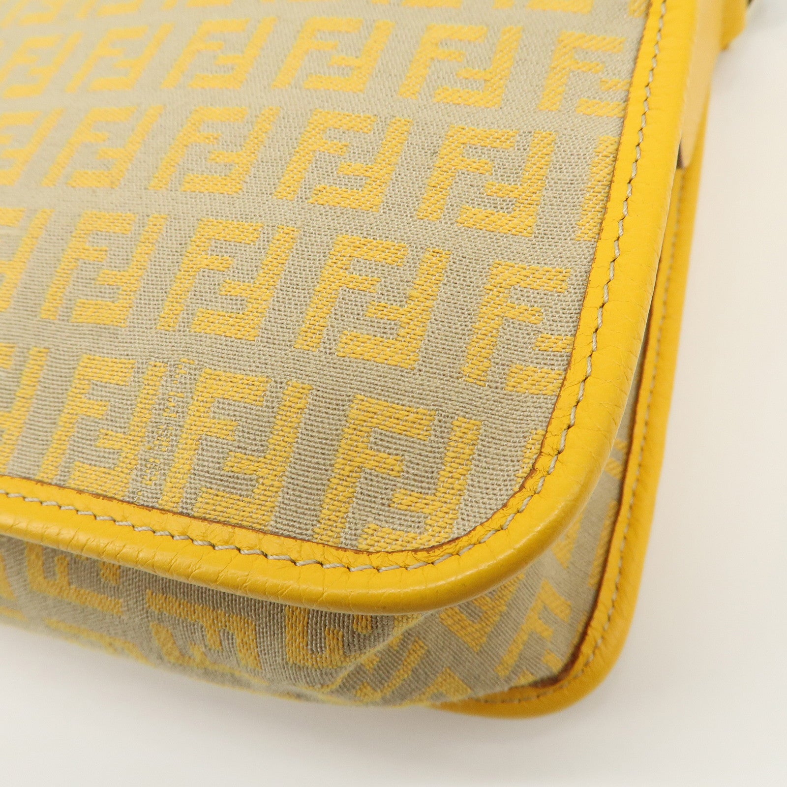 FENDI Zucchino Canvas Leather Shoulder Bag Beige Yellow 8BT089
