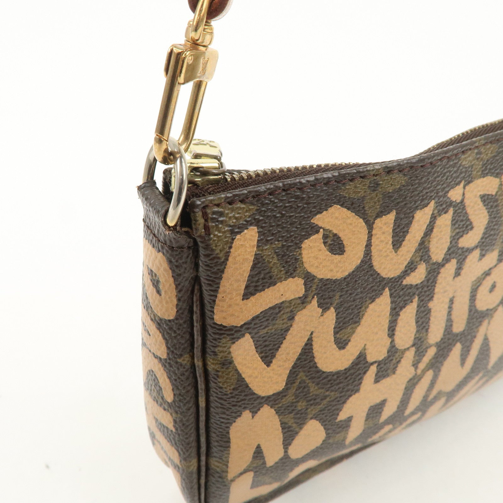 Louis Vuitton Monogram Graffiti Pochette Accessoires Peach M92193