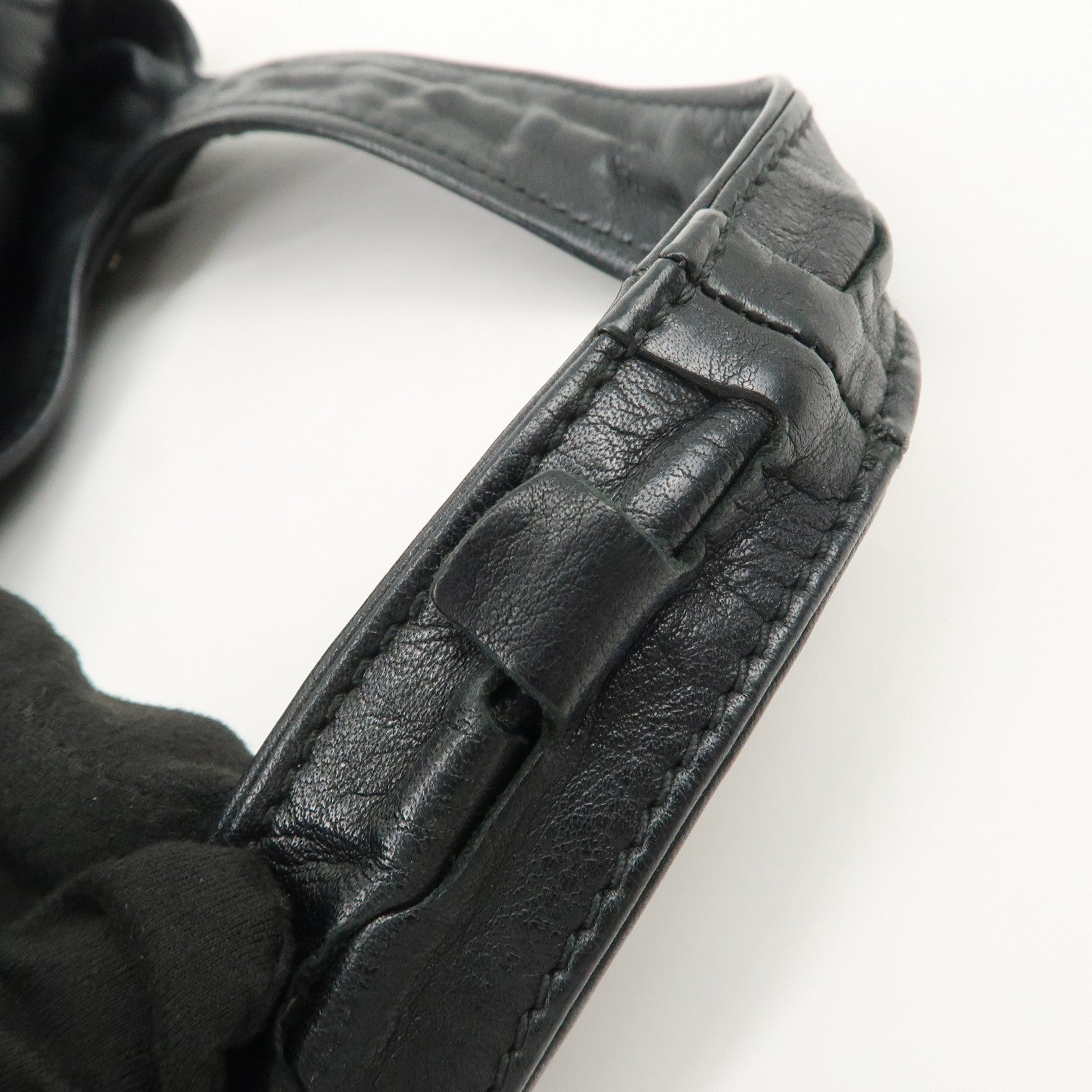 Ferragamo Gancini Leather Shoulder Bag Hand Bag Black