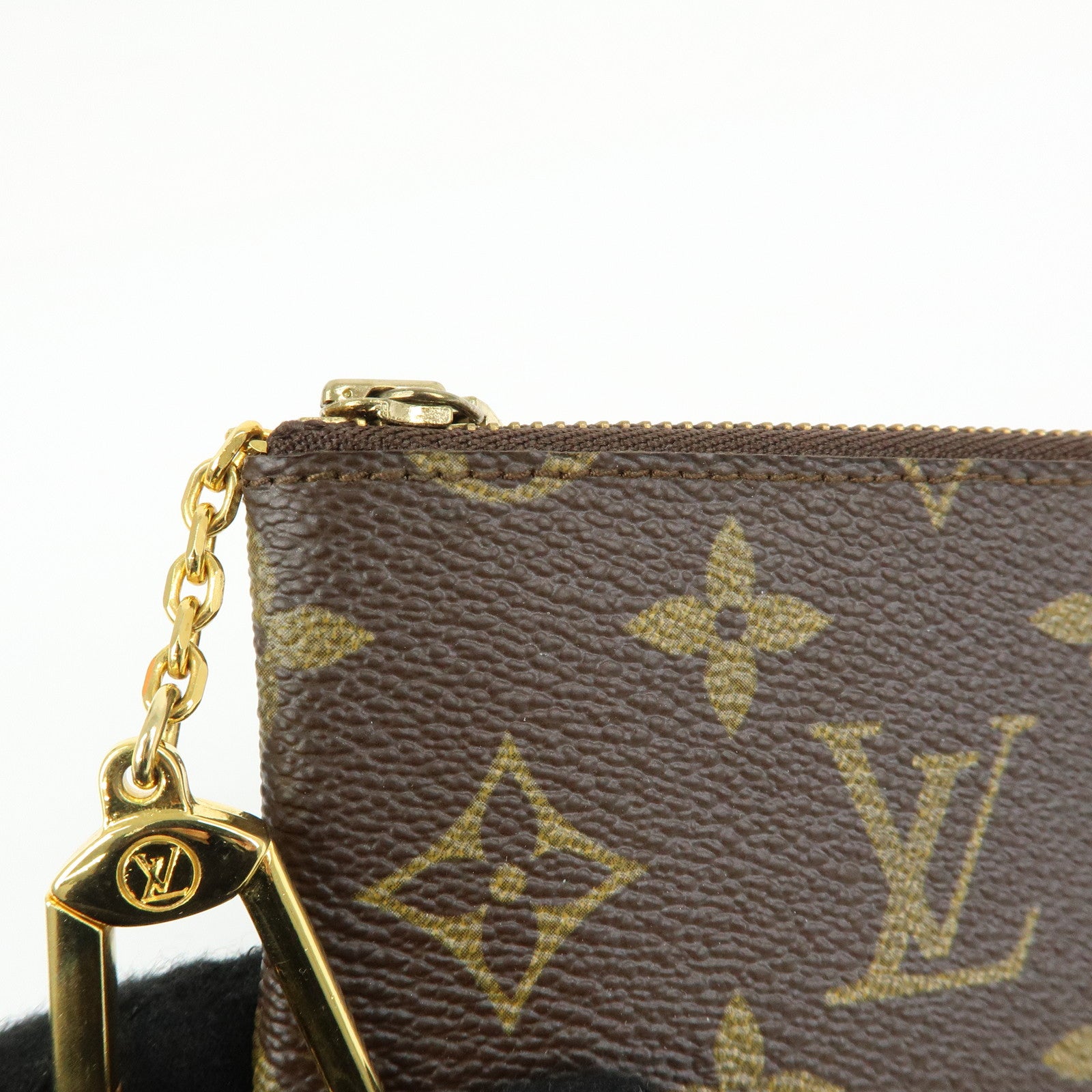 Louis Vuitton Monogram Pochette Cles Coin Case Key Case M62650