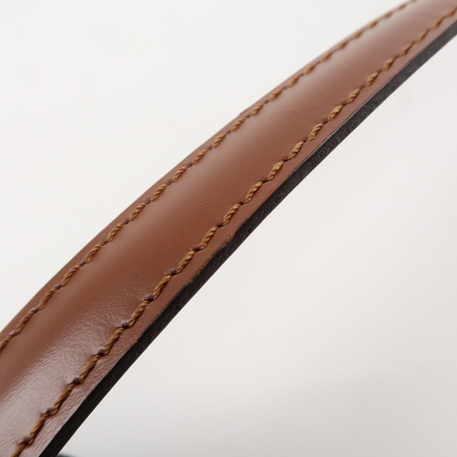 Louis Vuitton Adjustable Leather Shoulder Strap Brown 120cm Used